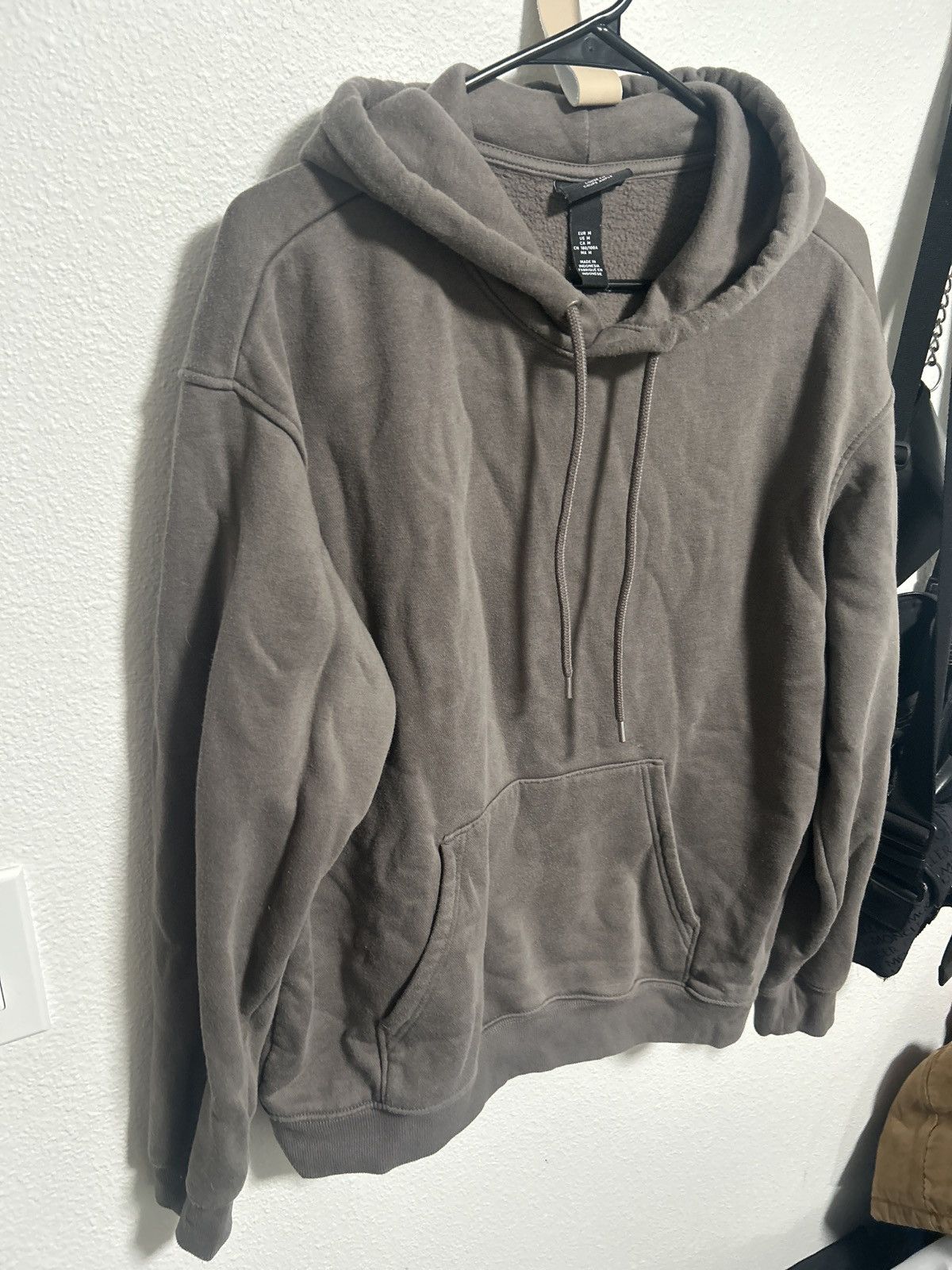 H&M H&M Grey Hoodie Size M Size US M / EU 48-50 / 2 - 2 Thumbnail