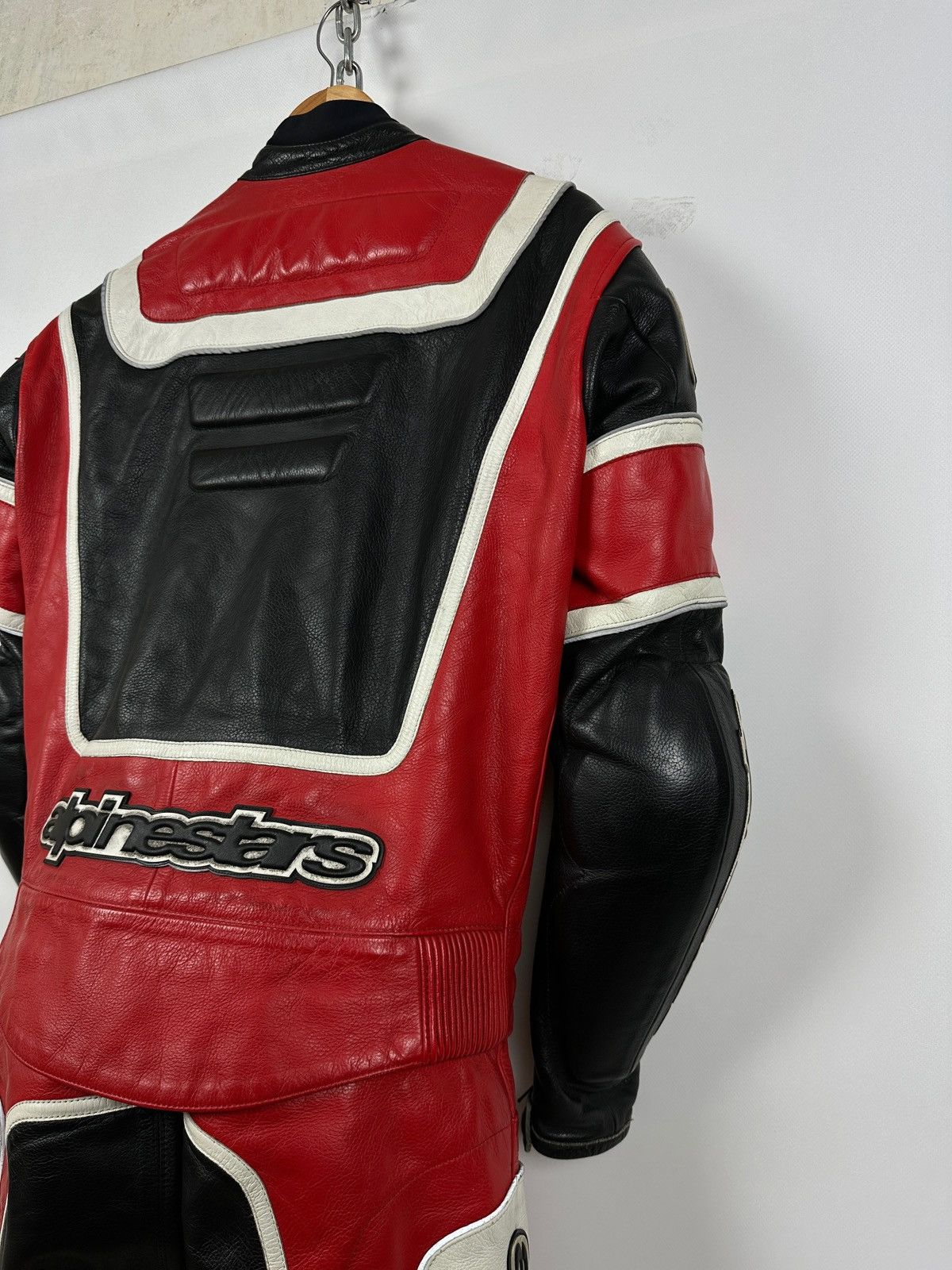 Alpinestars Alpinestar Professional Leather Superbike Moto Suit Size US M / EU 48-50 / 2 - 13 Thumbnail