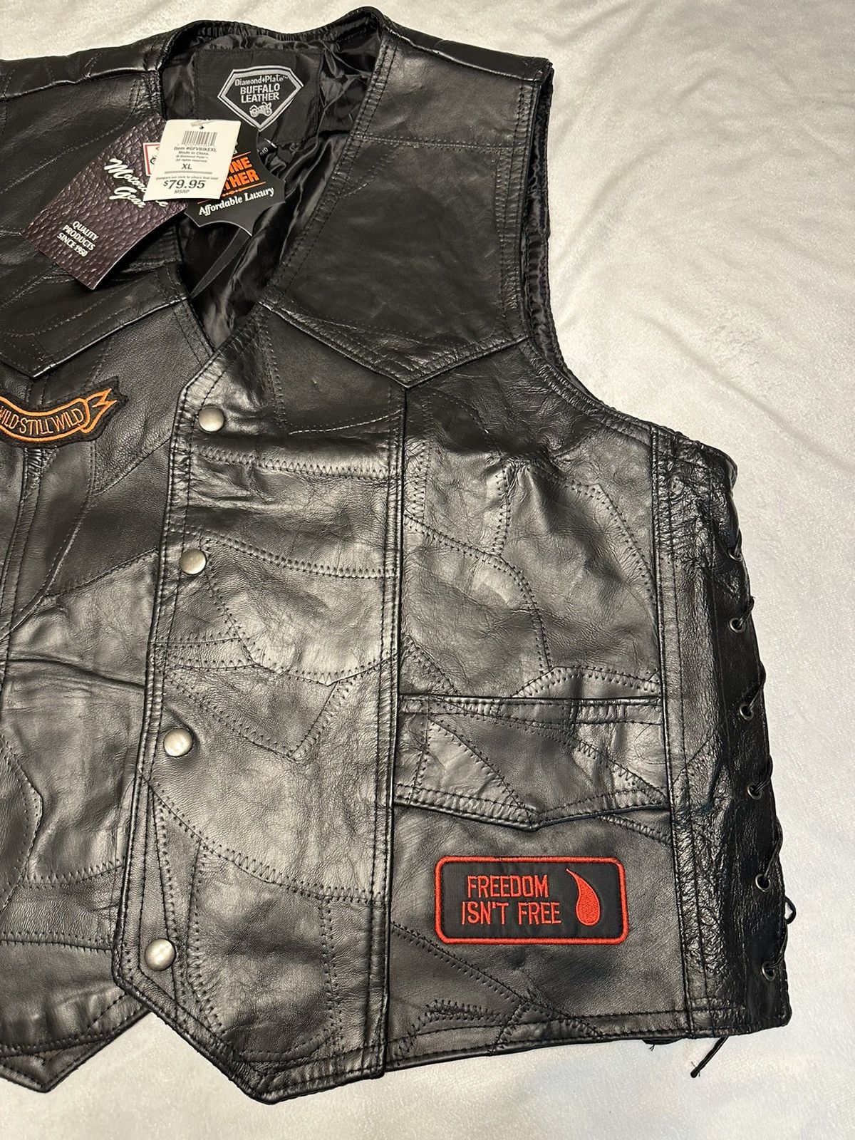 Other NWT Buffalo Leather Diamond Plate Motorcycle Vest-Patches-XL Size US XL / EU 56 / 4 - 3 Thumbnail