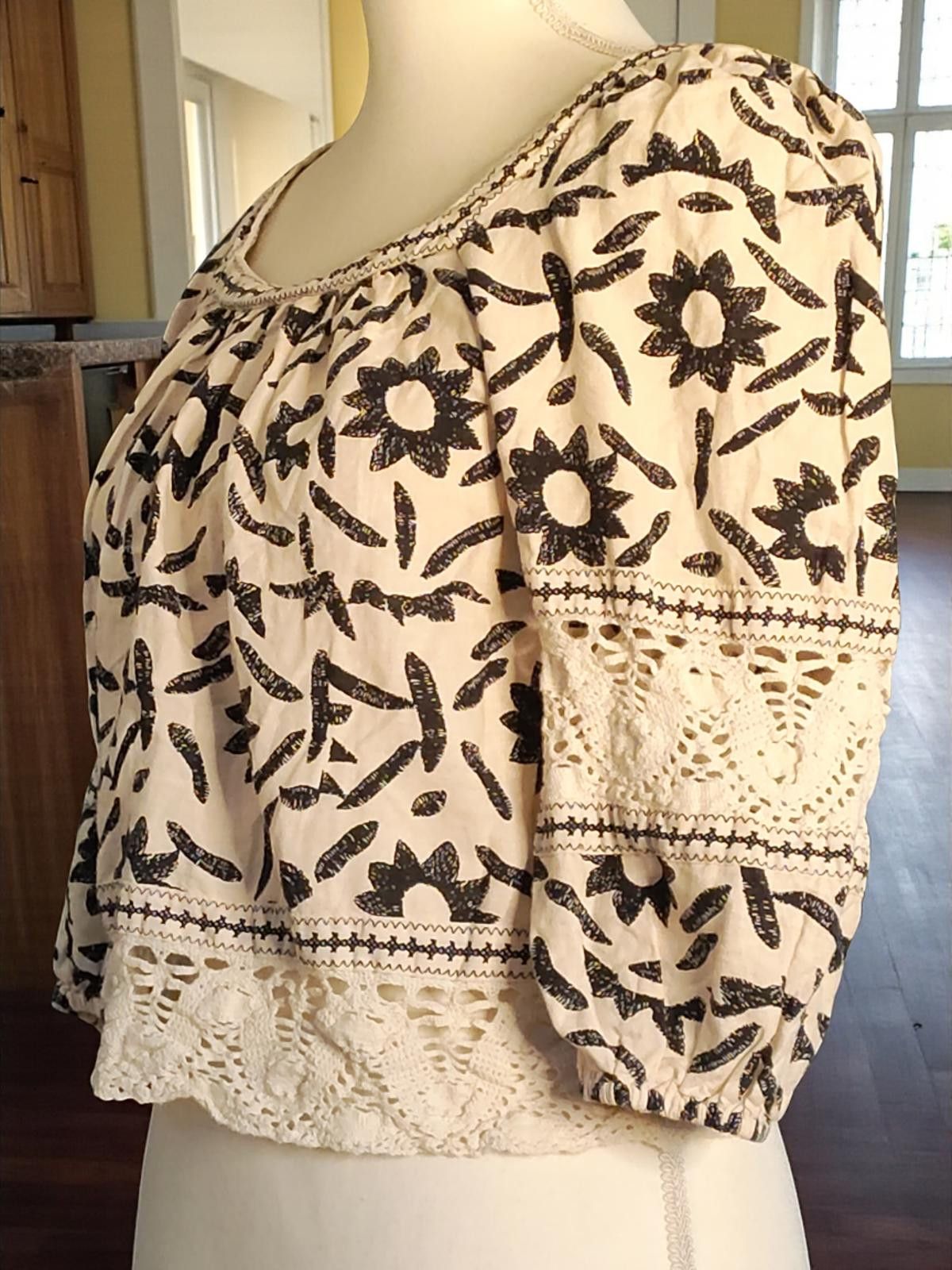 Christian Siriano Christian Siriano Women's Embroidered Peasant Blouse XS Size XS / US 0-2 / IT 36-38 - 4 Thumbnail