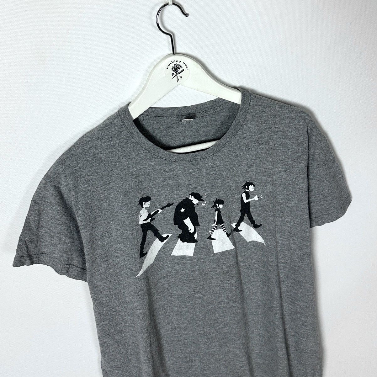 Band Tees Vintage 00s Gorillaz The Beatles reference tee y2k music og Size US M / EU 48-50 / 2 - 3 Thumbnail