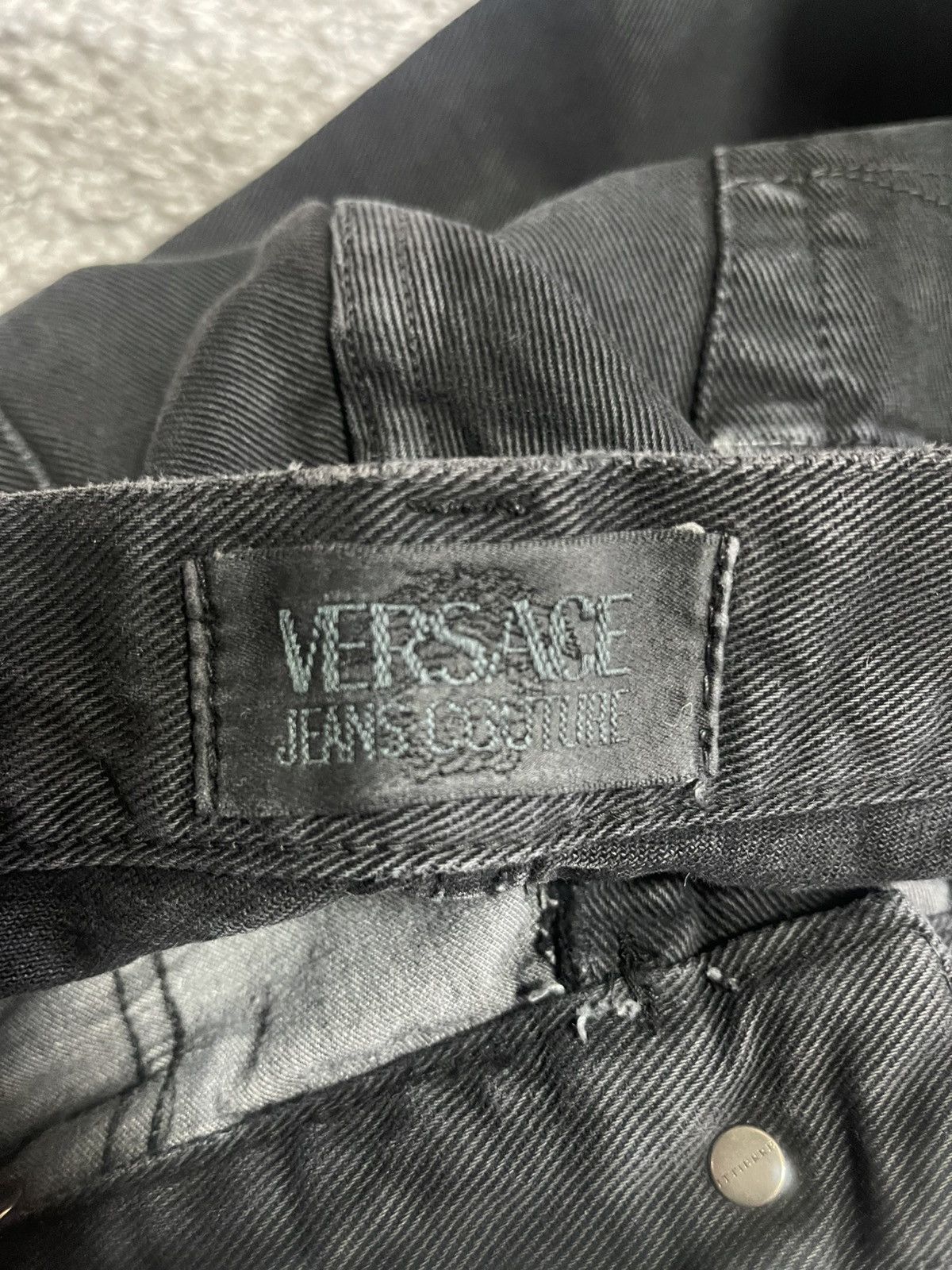Versace Jeans Couture × Vintage VERSACE JEANS COUTURE VINTAGE MEDUSA BLACK EDITION SIZE 36 Size US 34 / EU 50 - 12 Thumbnail