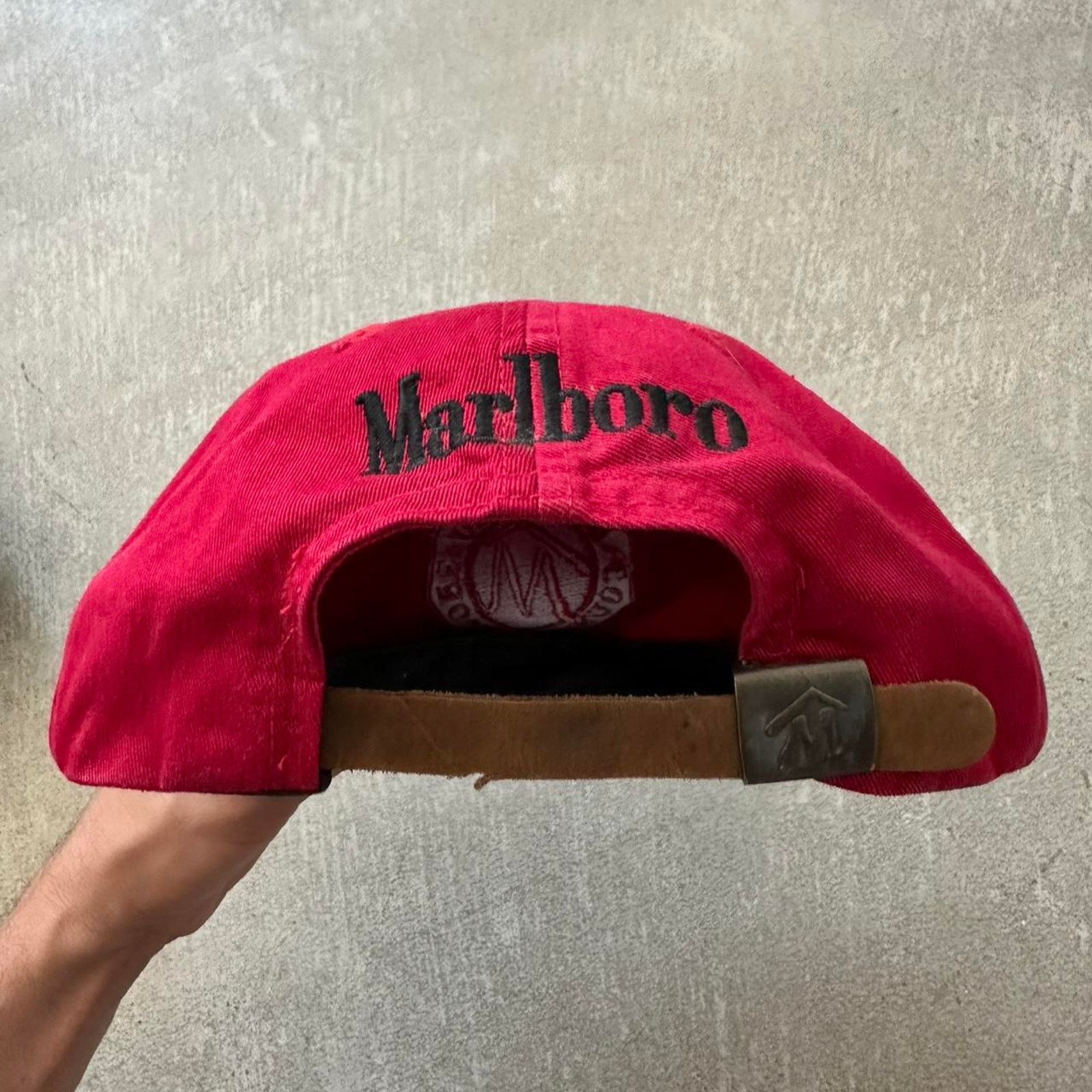 Marlboro Vintage Marlboro Strapback Red Embroidered Logo Hat Size ONE SIZE - 4 Thumbnail