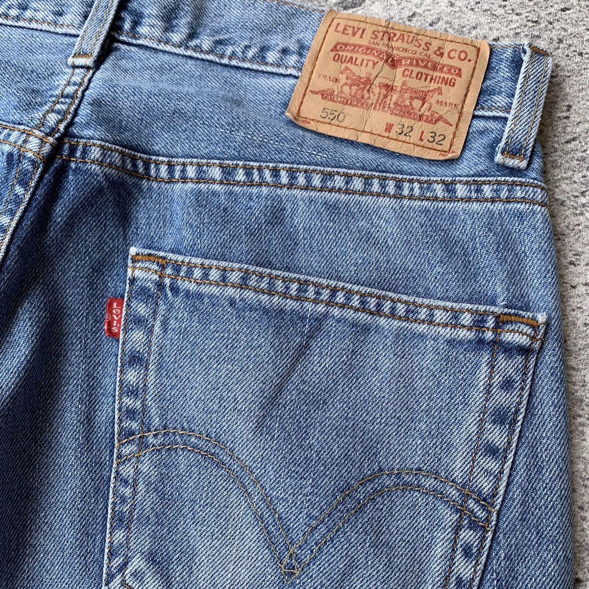 Levi's Vintage Clothing Vintage Levi’s 550 Relaxed fit Blue wash Jeans Size US 32 / EU 48 - 9 Thumbnail