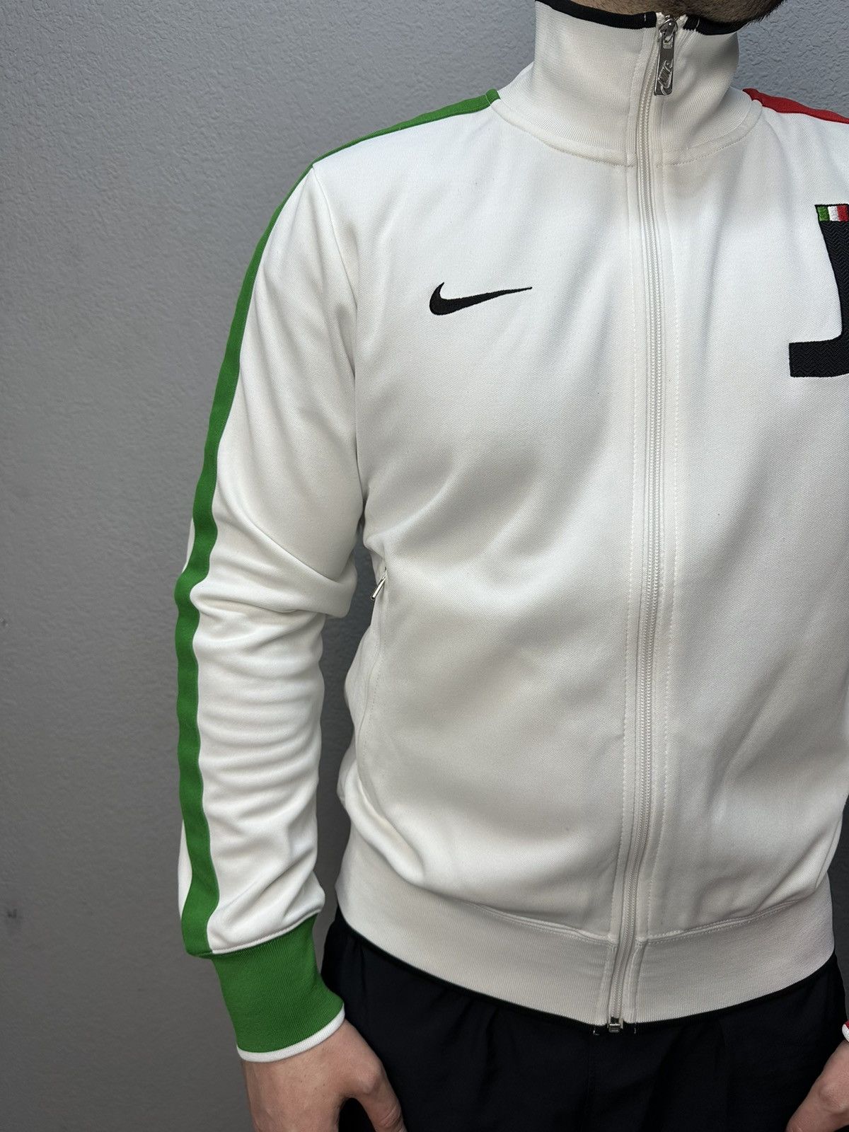 Nike × Vintage Vintage Nike Juventus Blokecore Logo Track Jacket Y2K Drill Size US M / EU 48-50 / 2 - 9 Thumbnail