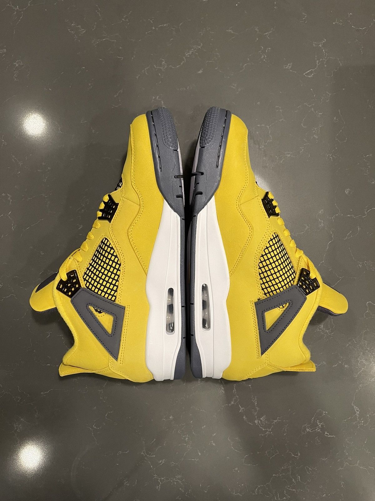 Jordan Brand Jordan 4 Retro Lightning (2021) Size US 10.5 / EU 43-44 - 5 Thumbnail
