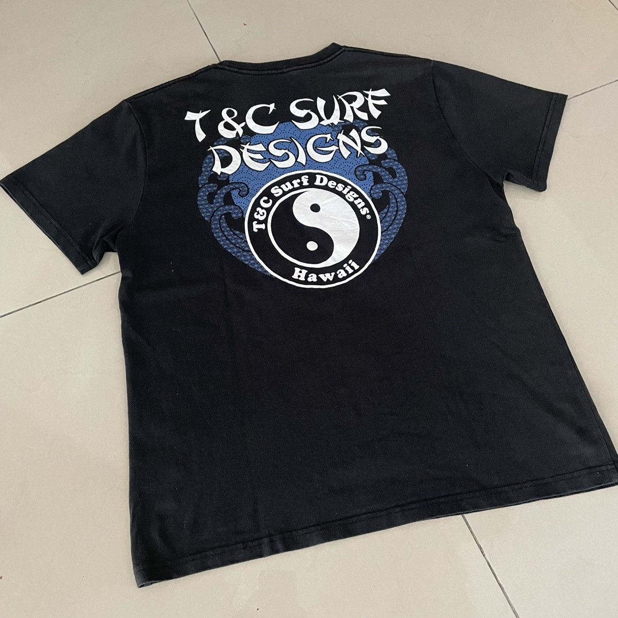 Vintage Vintage T&C Surf Designs Hawaii Yin Yang Size US L / EU 52-54 / 3 - 11 Thumbnail