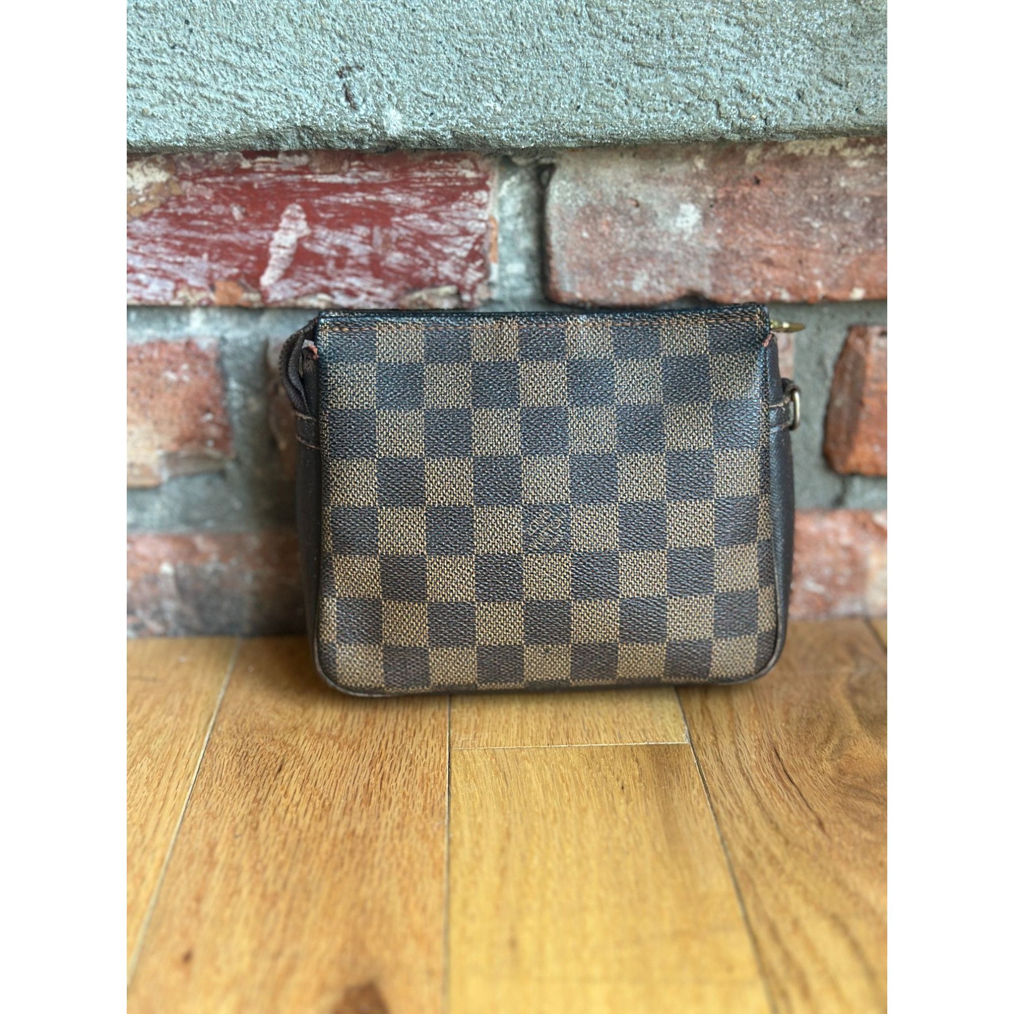 Louis Vuitton LOUIS VUITTON TROUSSE MAKEUP HAND BAG DAMIER EBENE LEATHER B Size ONE SIZE - 2 Thumbnail