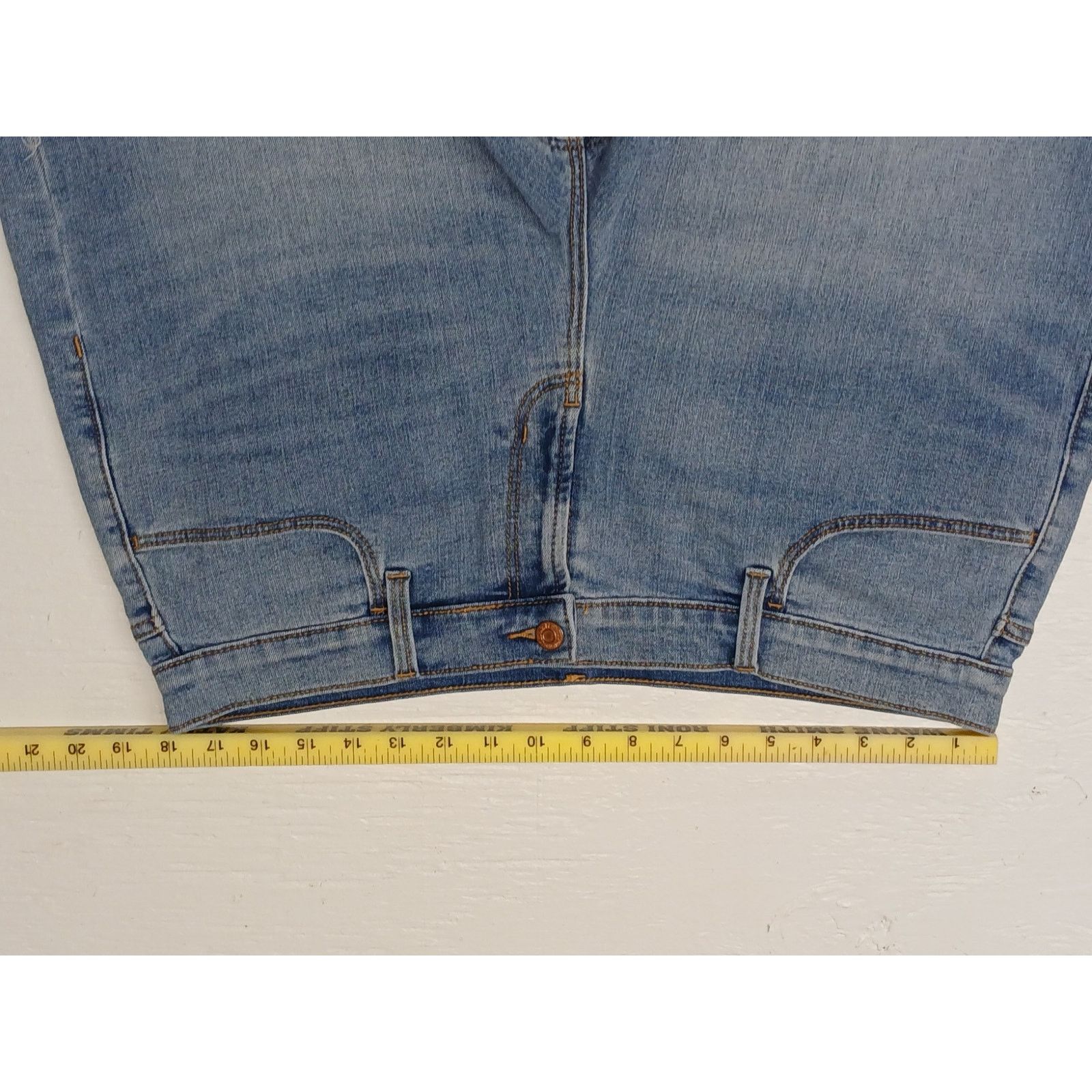 Old Navy Old navy 14 Cut Off Dress Casual Comfort Blue Shorts Size 36" / US 14 / IT 50 - 4 Thumbnail