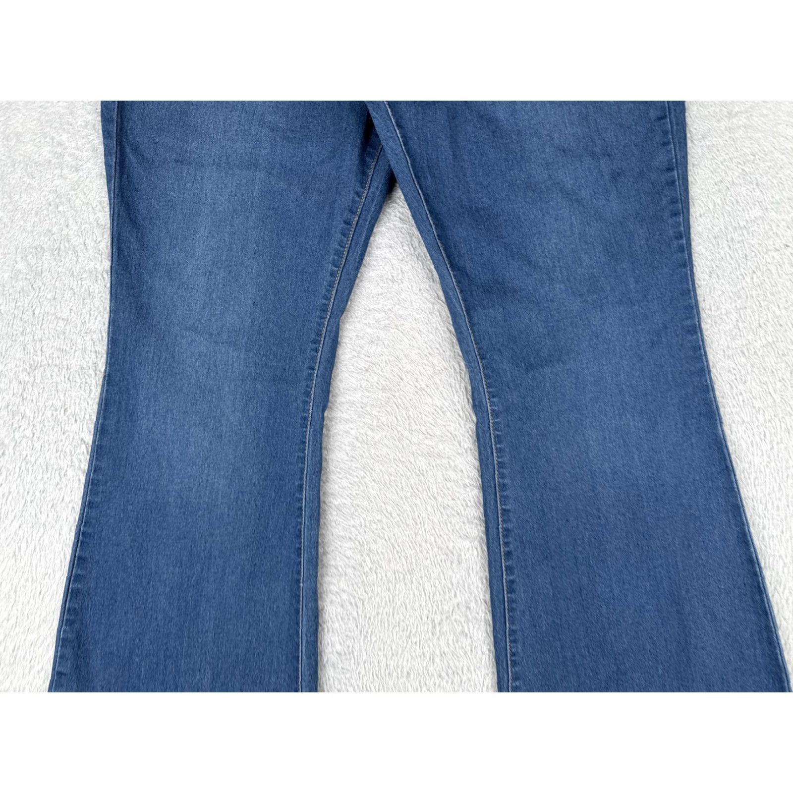 Fashion Nova Fashion Nova Jeans Womens 16 Blue Flare High Rise Bootcut Denim Pants Jeans Size 38" / US 16 / IT 52 - 3 Thumbnail