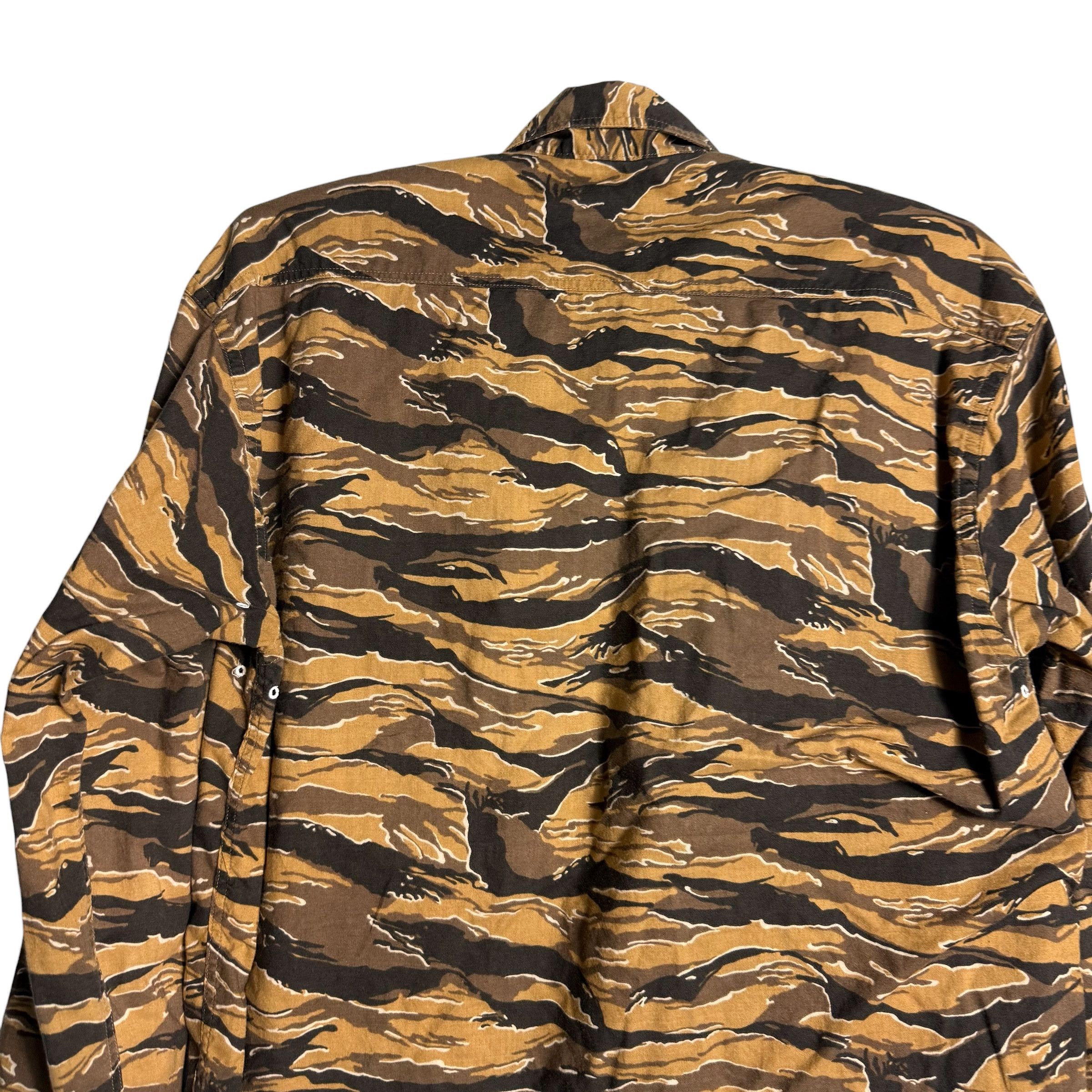 Beams Plus 🔥RARE🔥Vintage Beams Japanese Brand Camo Button Up Shirt Size US L / EU 52-54 / 3 - 5 Thumbnail