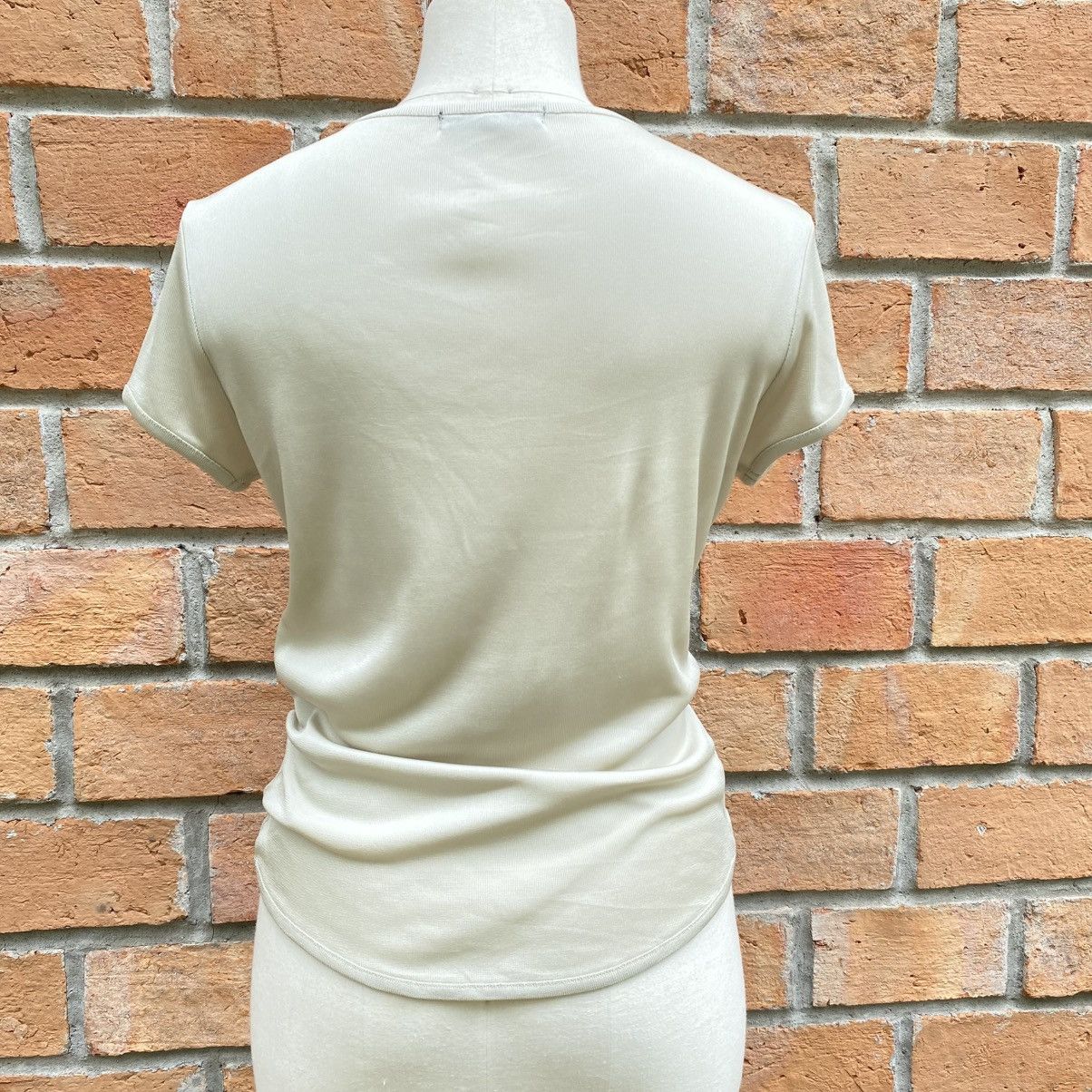 Yoshiyuki Konishi YOSHIYUKI KONISHI Soft Stretchy Fitted Tee – Beige Size M / US 6-8 / IT 42-44 - 15 Thumbnail