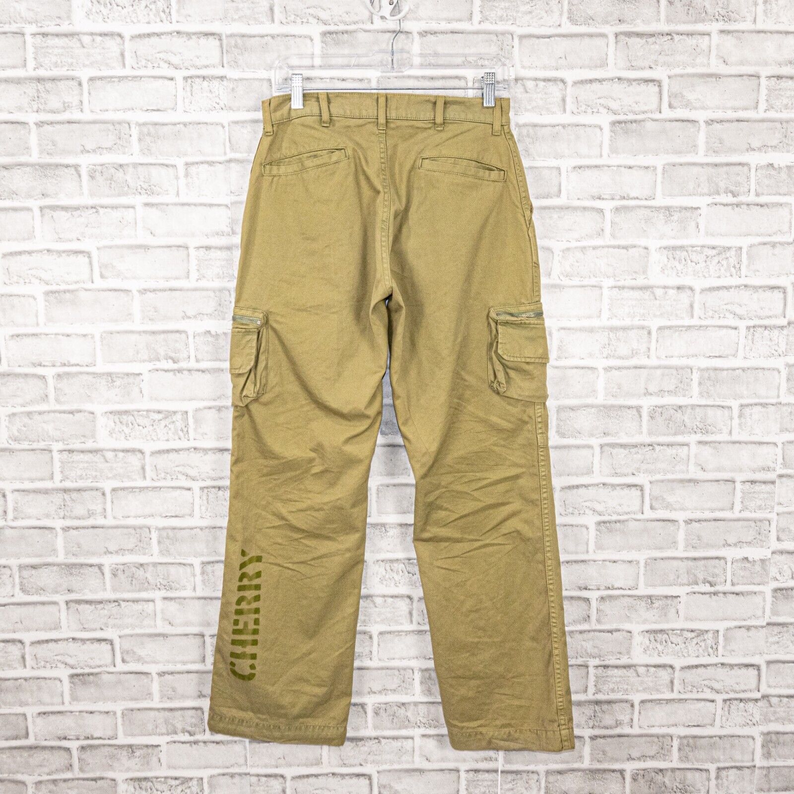 Cherry LA CHERRY LA Men's Utility Cargo Pants in Thyme Khaki beige Size US 28 / EU 44 - 3 Thumbnail