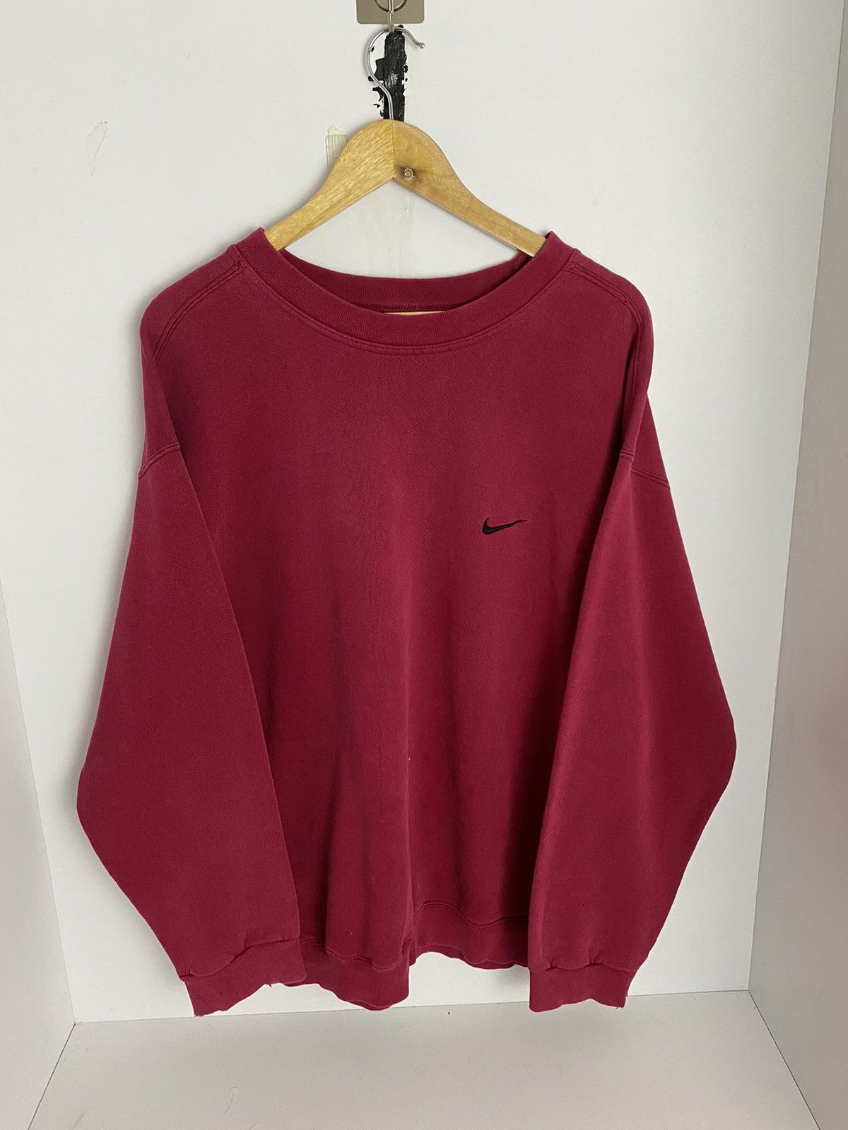 Nike Vintage 90s Nike Swoosh Cherry Red Size US L / EU 52-54 / 3 - 2 Thumbnail