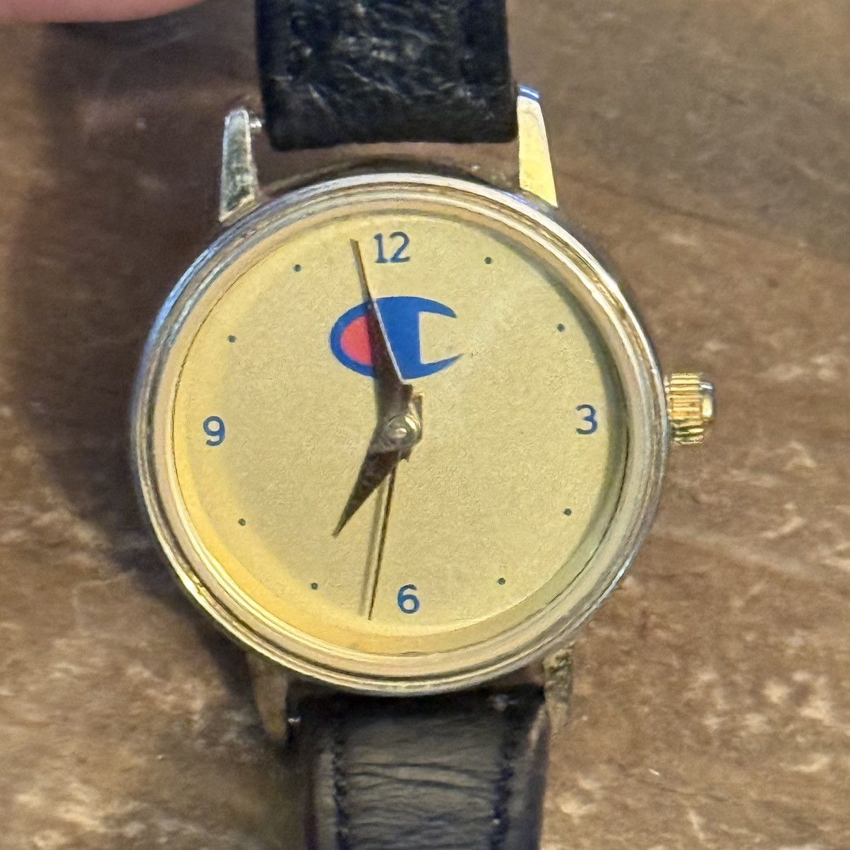 Champion Vintage Champion leather band watch Size ONE SIZE - 6 Thumbnail