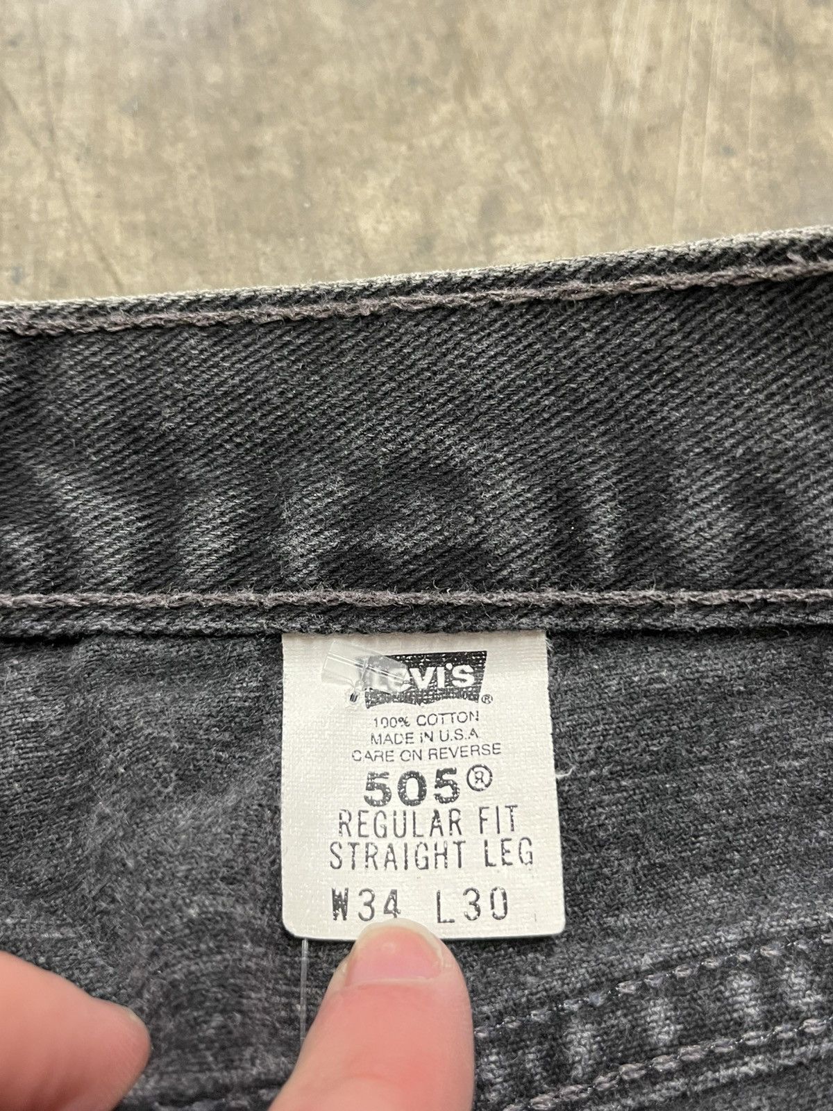 Levi's × Vintage Levi’s vintage 90s 505 denim pants black streetwear hype Size US 34 / EU 50 - 7 Thumbnail
