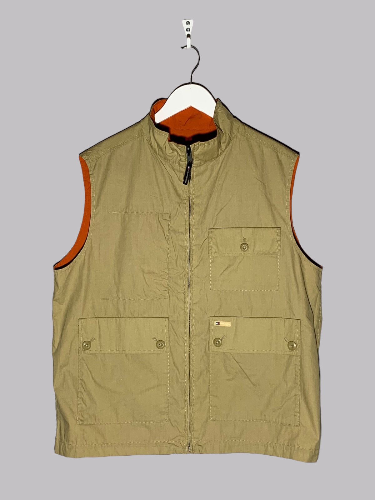 Tommy Hilfiger × Vintage Vintage Tommy Hilfiger Reversible Vest Size US M / EU 48-50 / 2 - 2 Thumbnail