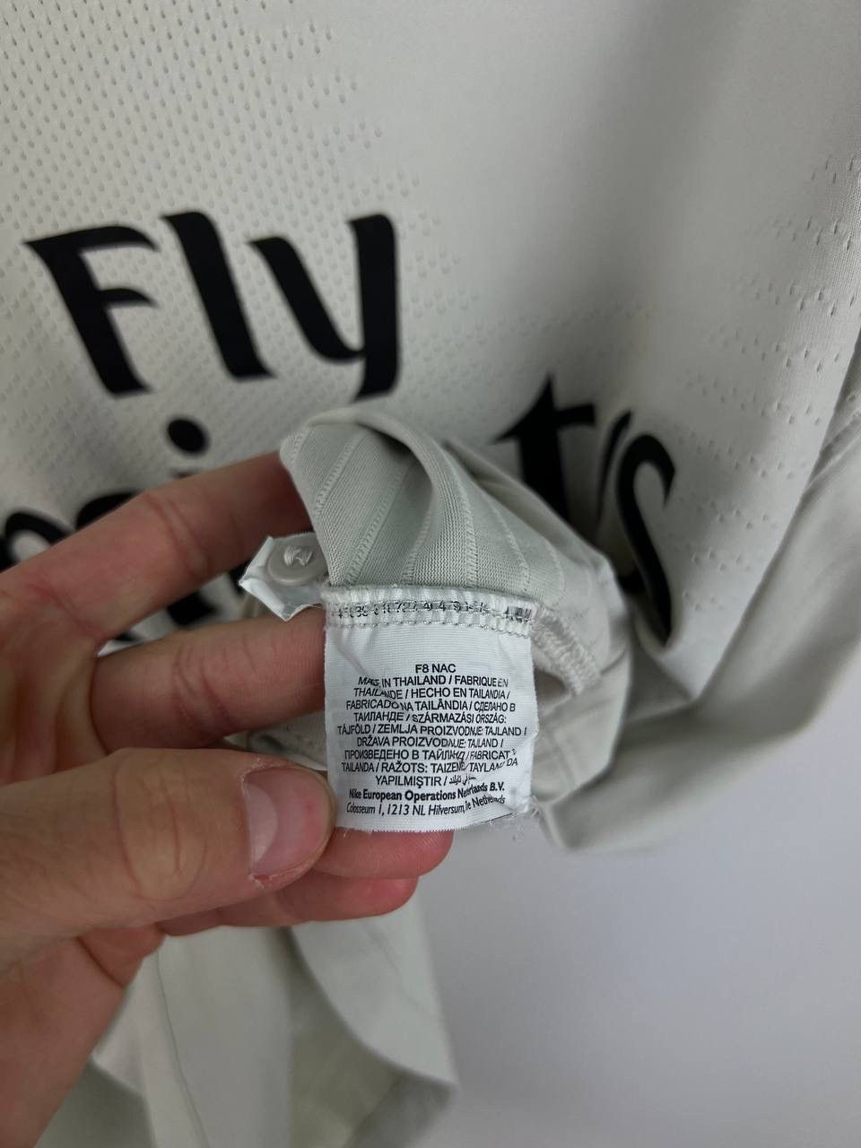 Vintage PSG Nike 2018-19 vaporknit jersey t-shirts size M Size US M / EU 48-50 / 2 - 5 Thumbnail
