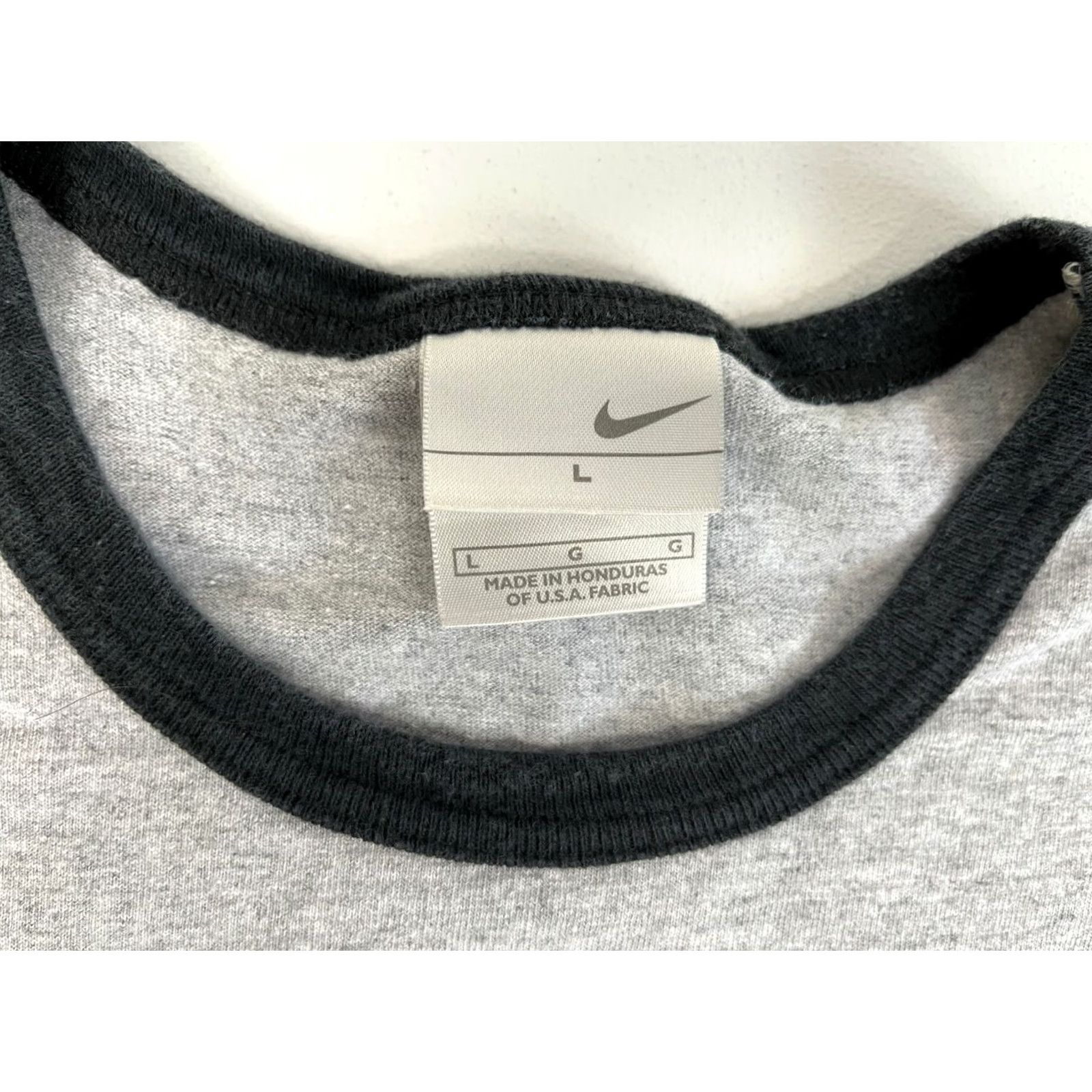 Nike VINTAGE Nike Baseball T-Shirt Mens L Gray 2000s Y2K Logo Short Sleeve Crew Neck Cotton Blend 90% Cotton 10% Polyester Size US L / EU 52-54 / 3 - 4 Thumbnail