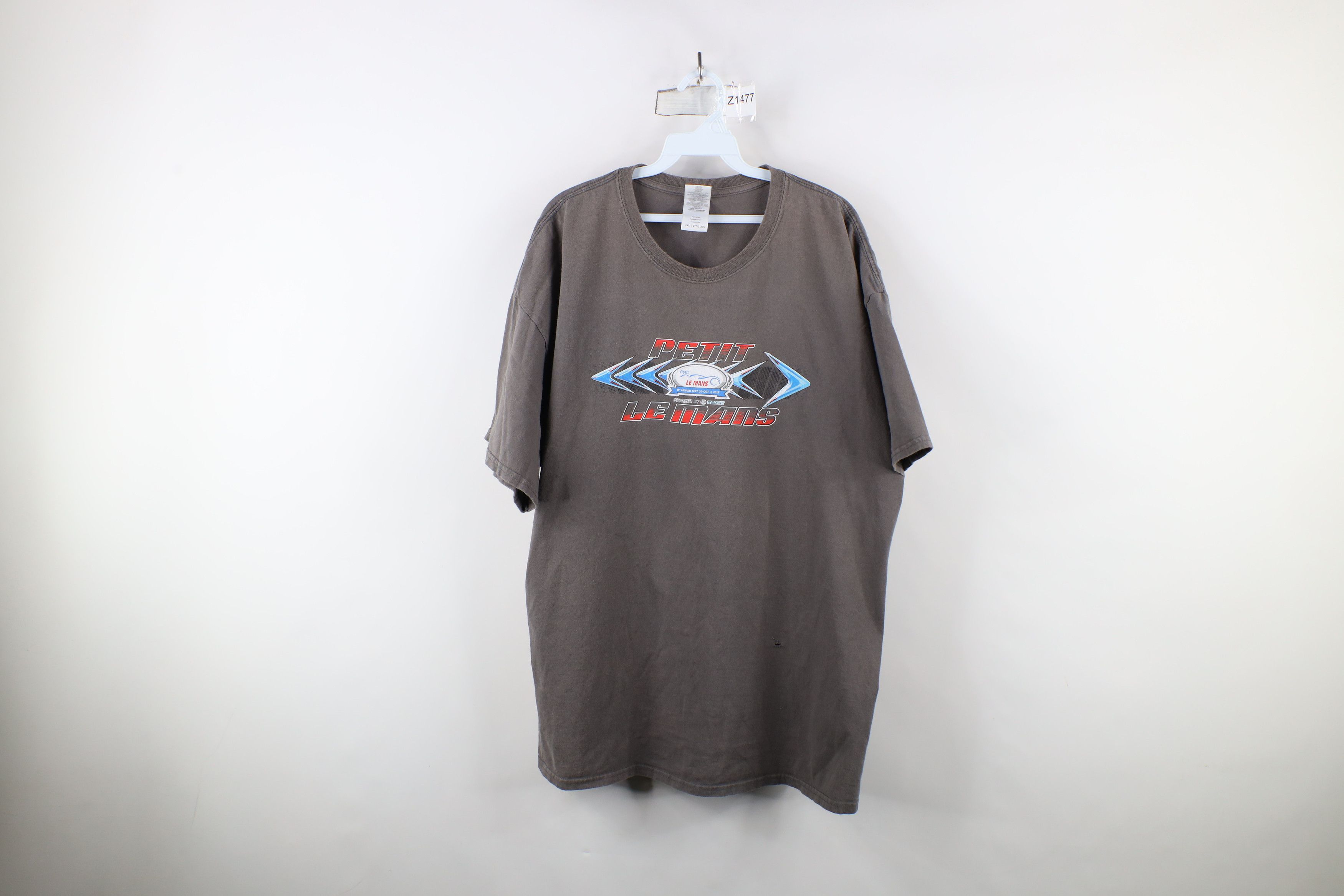 Vintage Vintage 2015 Petit Le Mans Endurance Car Racing T-Shirt Gray Size US XXL / EU 58 / 5 - 1 Thumbnail
