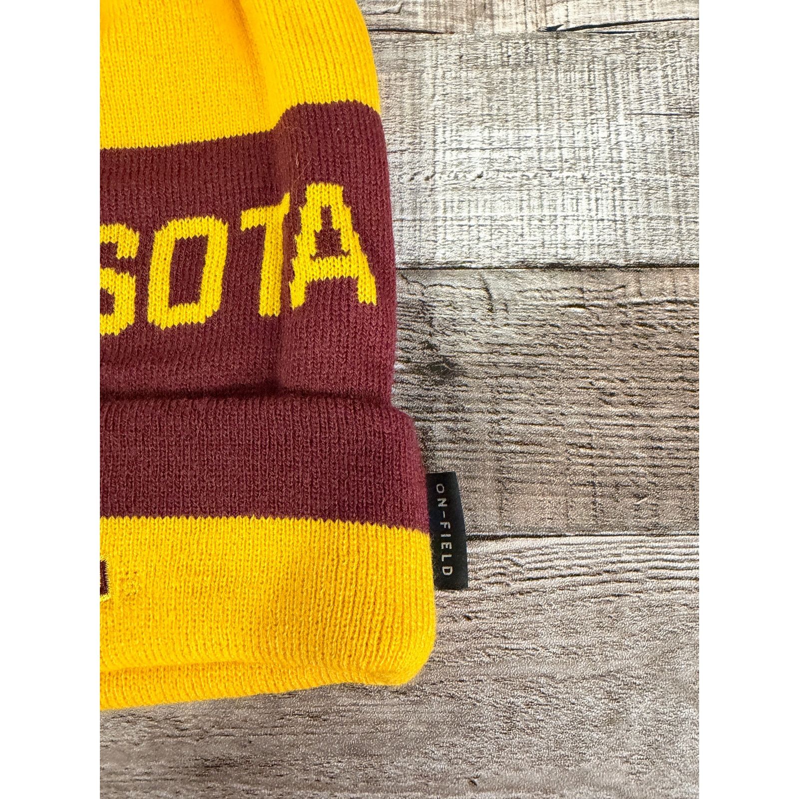 NCAA NWT University of Minnesota Gophers Nike Winter Hat/Beanie Size ONE SIZE - 3 Thumbnail