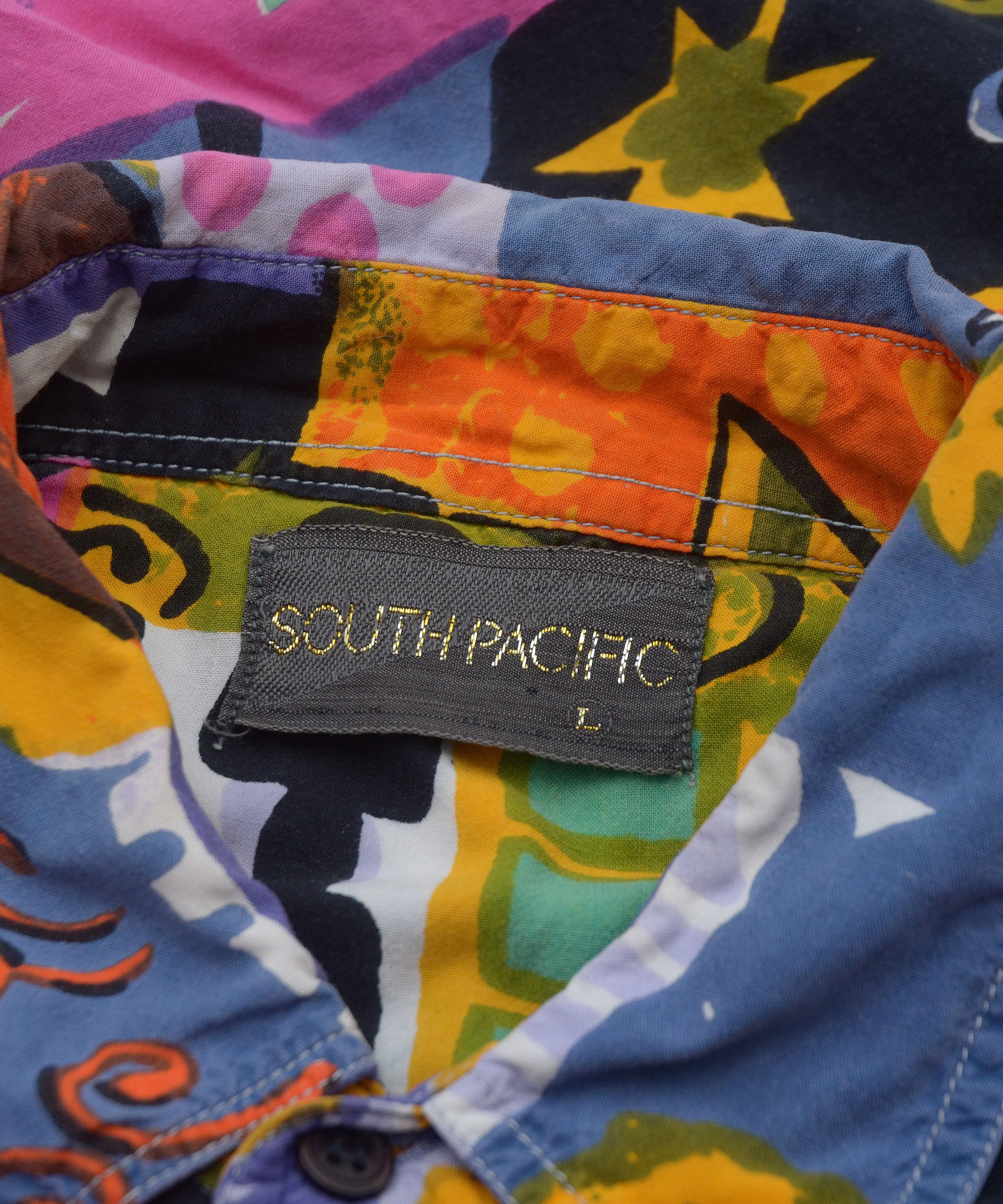 Vintage Vintage South Pacific Loop Collar Hawaiian Crazy Shirt Y2K Size US L / EU 52-54 / 3 - 8 Thumbnail