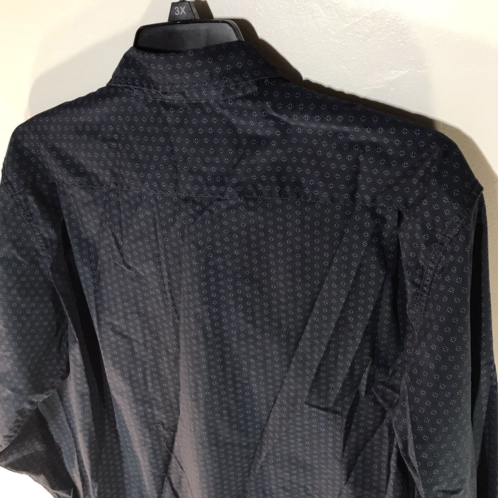 Wrangler Wrangler Button-Up Mens XL Navy Geometric Pattern Button-Down Shirt Long Sleeve Regular Fit Size US XL / EU 56 / 4 - 6 Thumbnail