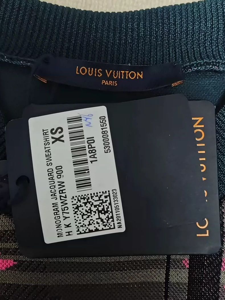 Louis Vuitton LOUIS VUITTON Full print pullover long sleeve 2501-Nextarro Size US XS / EU 42 / 0 - 4 Thumbnail