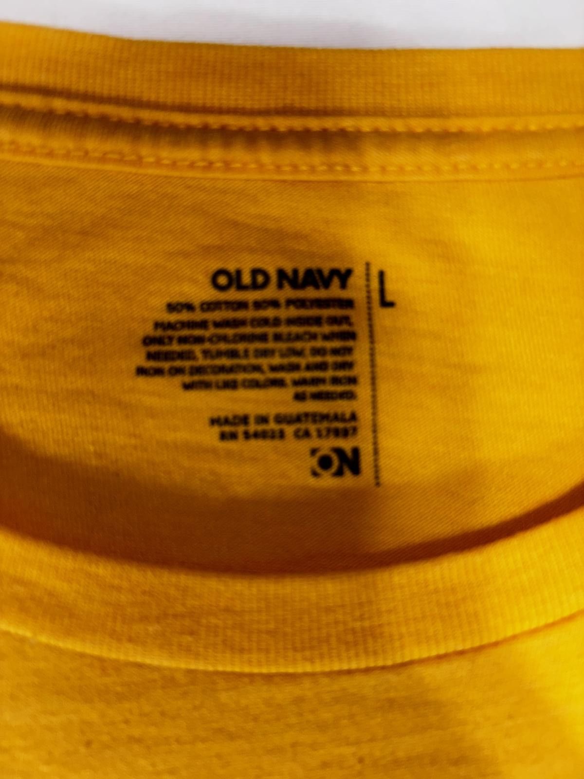 Old Navy Los Angeles Lakers Tee by Old Navy Size L / US 10 / IT 46 - 4 Thumbnail