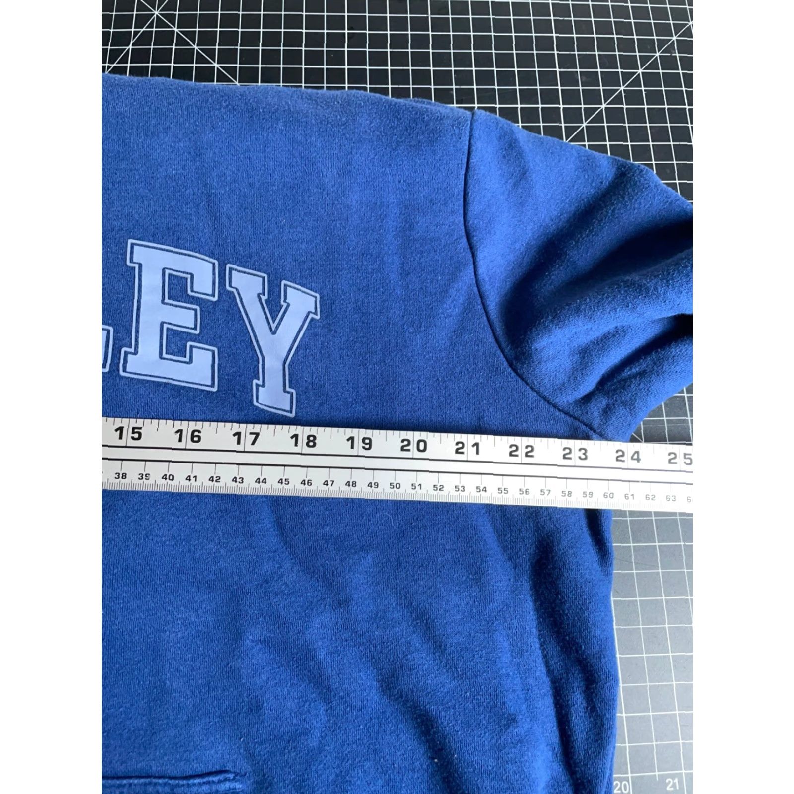 Hurley Hurley Hoodie Men Large Blue Spell Out Pullover Drawstring Sweatshirt Y2K Vintage Graphic Print Pocket Logo Crew Neck Size US L / EU 52-54 / 3 - 5 Thumbnail