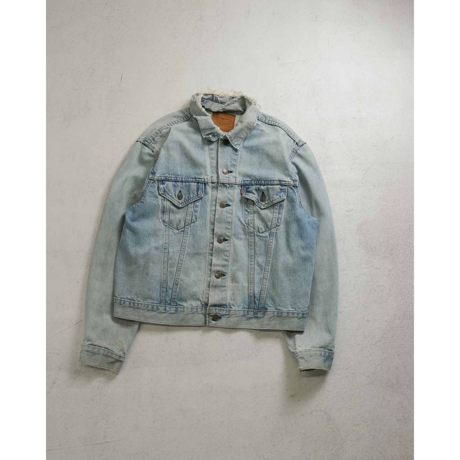 Levi's Vintage 90s Levis Blue Regular Denim Jacket - Men's Small Size US S / EU 44-46 / 1 - 1 Thumbnail