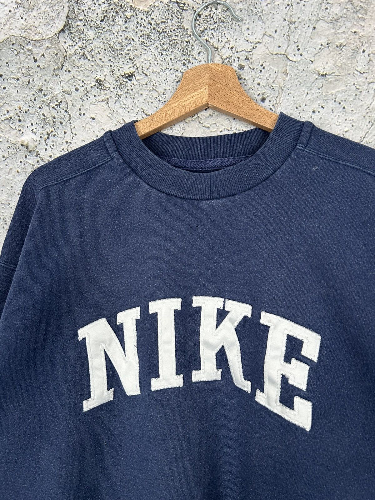 Nike Vintage Nike Spellout Baggy Blue Crewneck Streetwear Hype Size US M / EU 48-50 / 2 - 3 Thumbnail