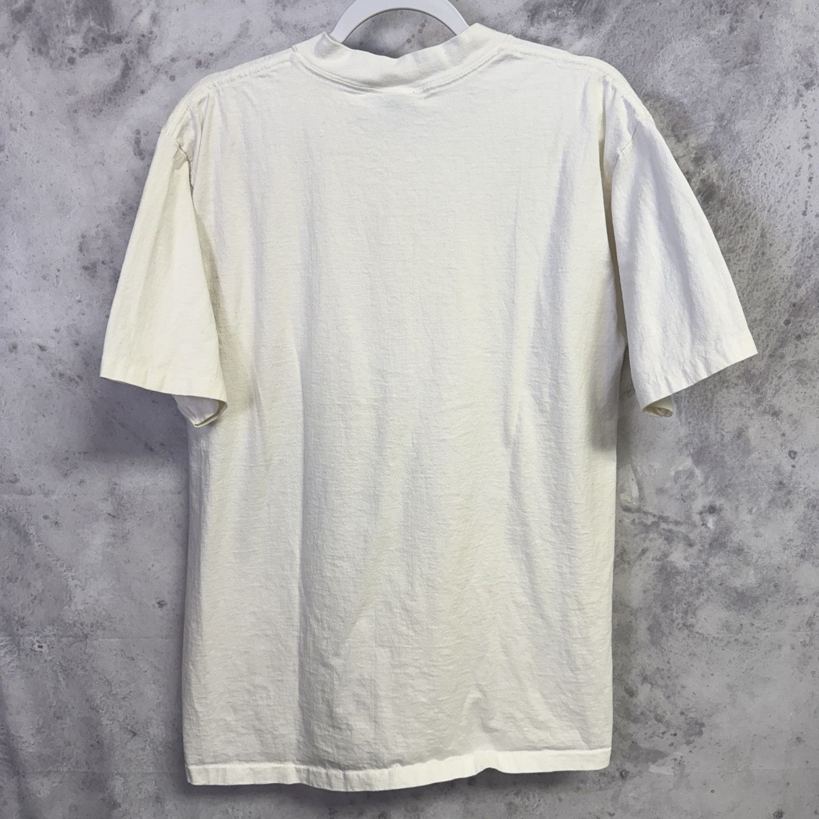 Vintage Vintage Andy Kane Art T Shirt Mens Large White Ozone 90s Y2K Size US L / EU 52-54 / 3 - 2 Thumbnail