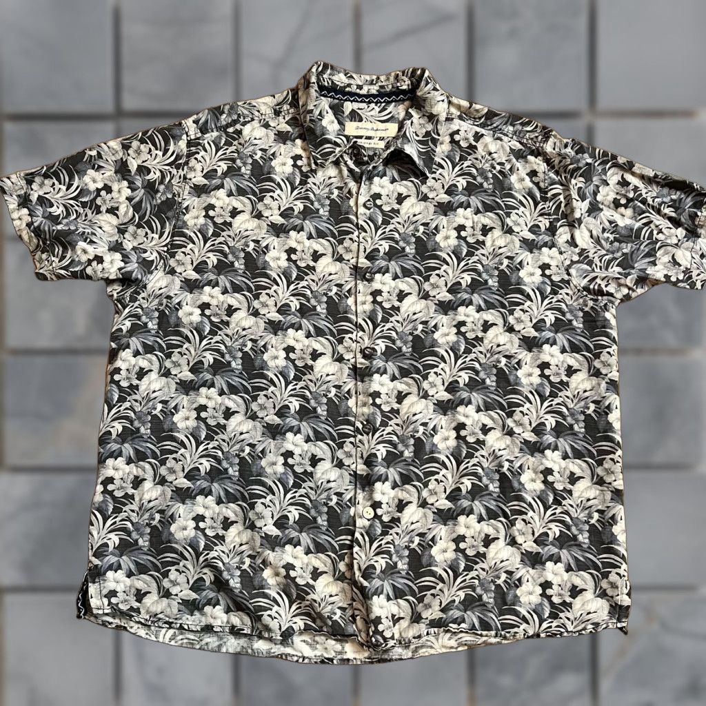 Tommy Bahama Tommy Bahama Shirt Mens XL Silk Hawaiian Floral Silk All Over Print Button Short Sleeve Shirt Size US XL / EU 56 / 4 - 1 Thumbnail