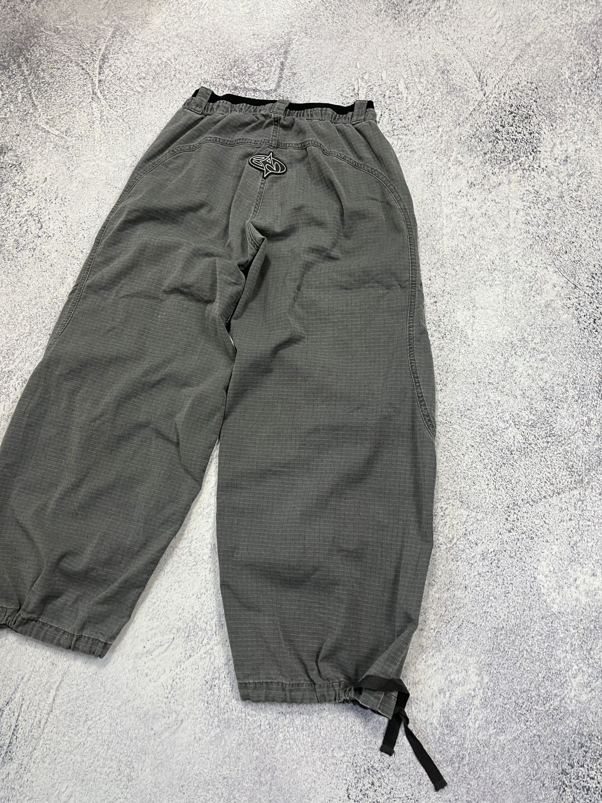 Japanese Brand Basic Pleasure Mode Japanese Cargo Baggy Pants Avant Garde Size 30" / US 8 / IT 44 - 17 Thumbnail