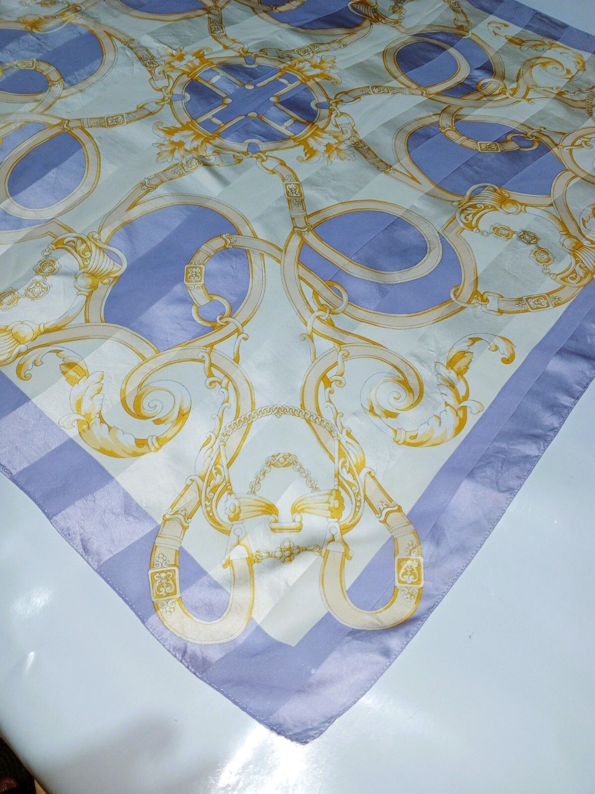 Balenciaga BALENCIAGA PARIS Victorian Purple Gold Silk Scarf Size ONE SIZE - 5 Thumbnail