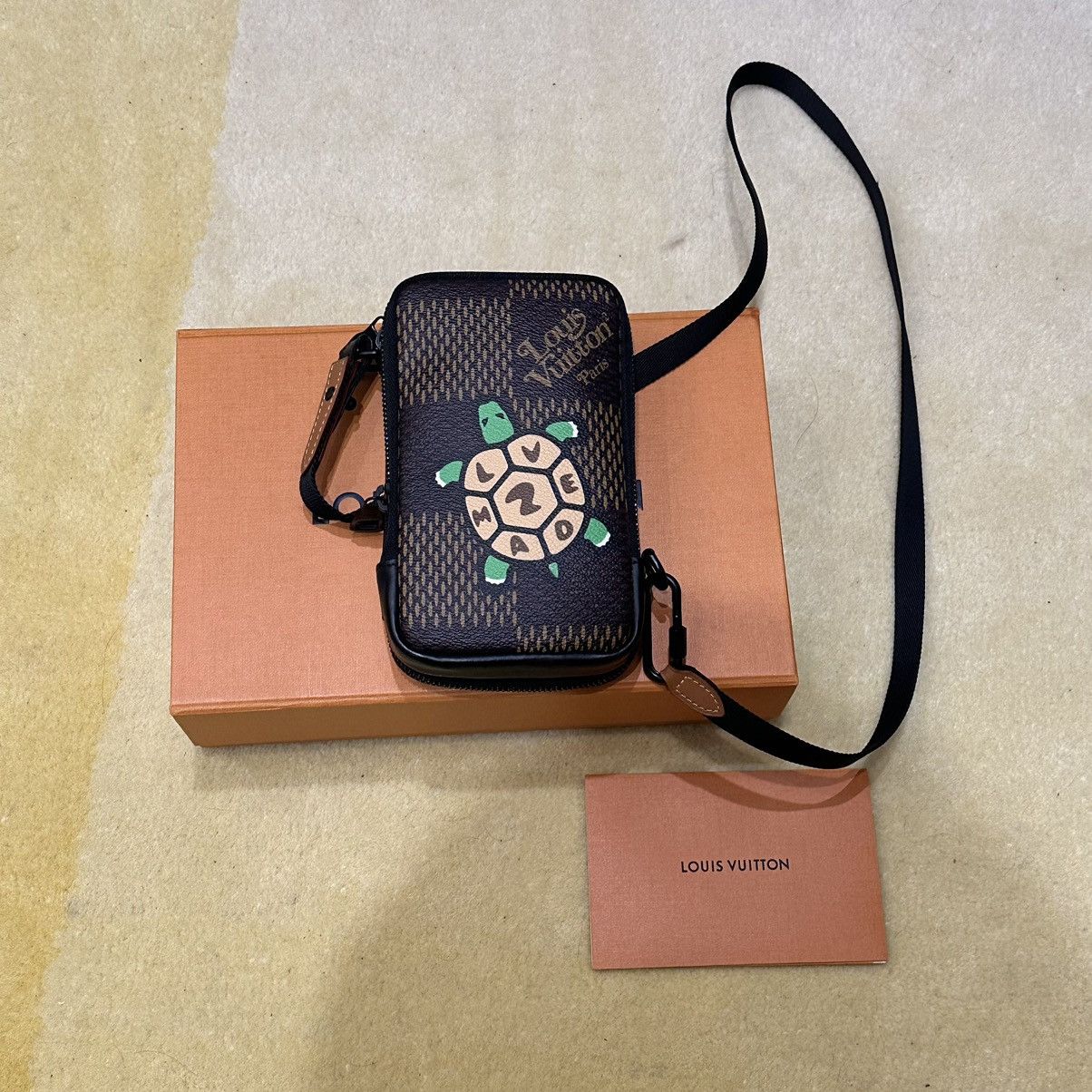 Louis Vuitton × Nigo Louis Vuitton x Nigo Double Phone pouch Size ONE SIZE - 5 Thumbnail
