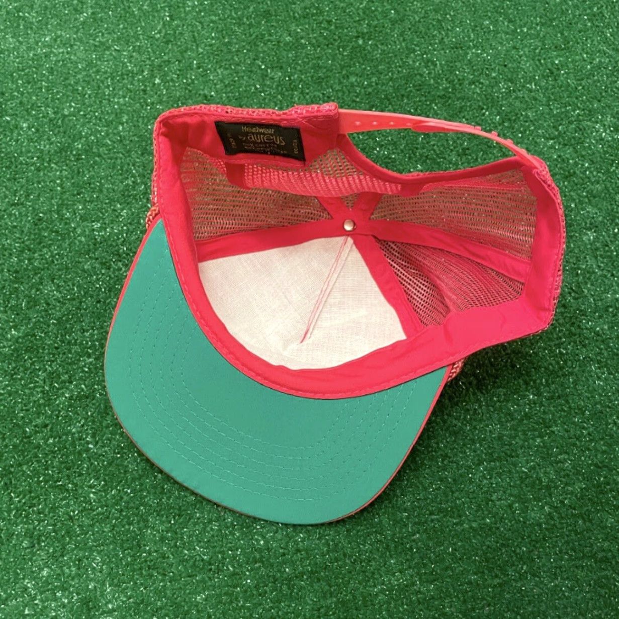 Disney VINTAGE Mickey Mouse Golf Club VTG Snap Back Trucker Hat Adult Pink 80s 90s Cartoon Sports Adjustable Men One Size Size ONE SIZE - 3 Thumbnail