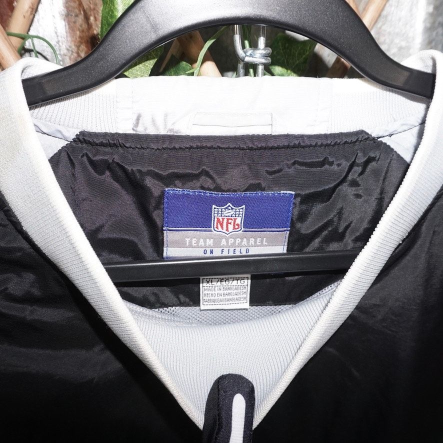 Reebok XL - Vintage Oakland Raiders NFL embroidered Reebok pullover Size US XL / EU 56 / 4 - 3 Thumbnail