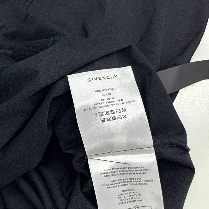 Givenchy Givenchy Givenchy SS21 Logo Black TShirt for Men -2507 Size US XS / EU 42 / 0 - 3 Thumbnail