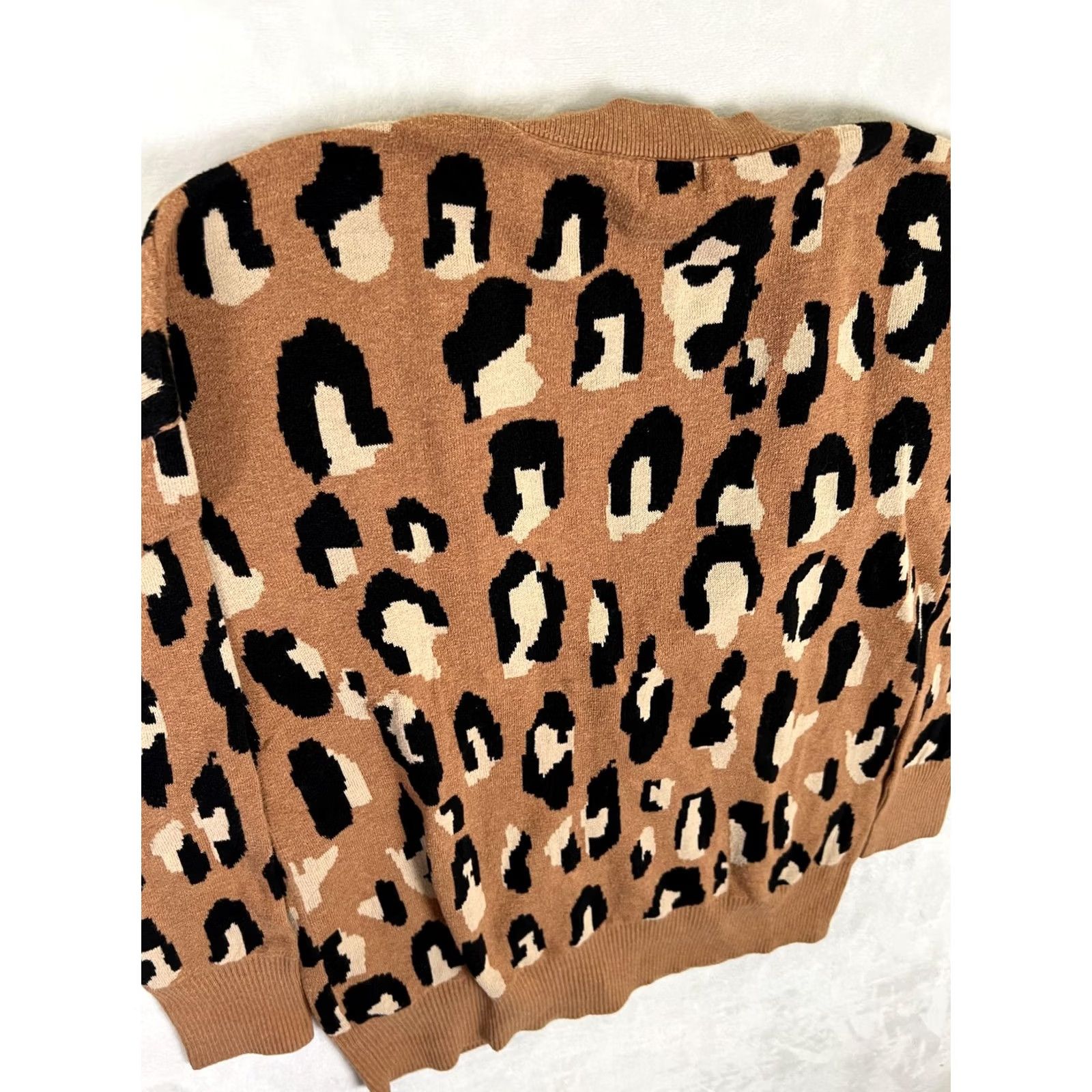 Mossimo VINTAGE Mossimo Supply Co. Sweater Womens XL Brown Leopard Print Cardigan Knit Size XL / US 12-14 / IT 48-50 - 6 Thumbnail