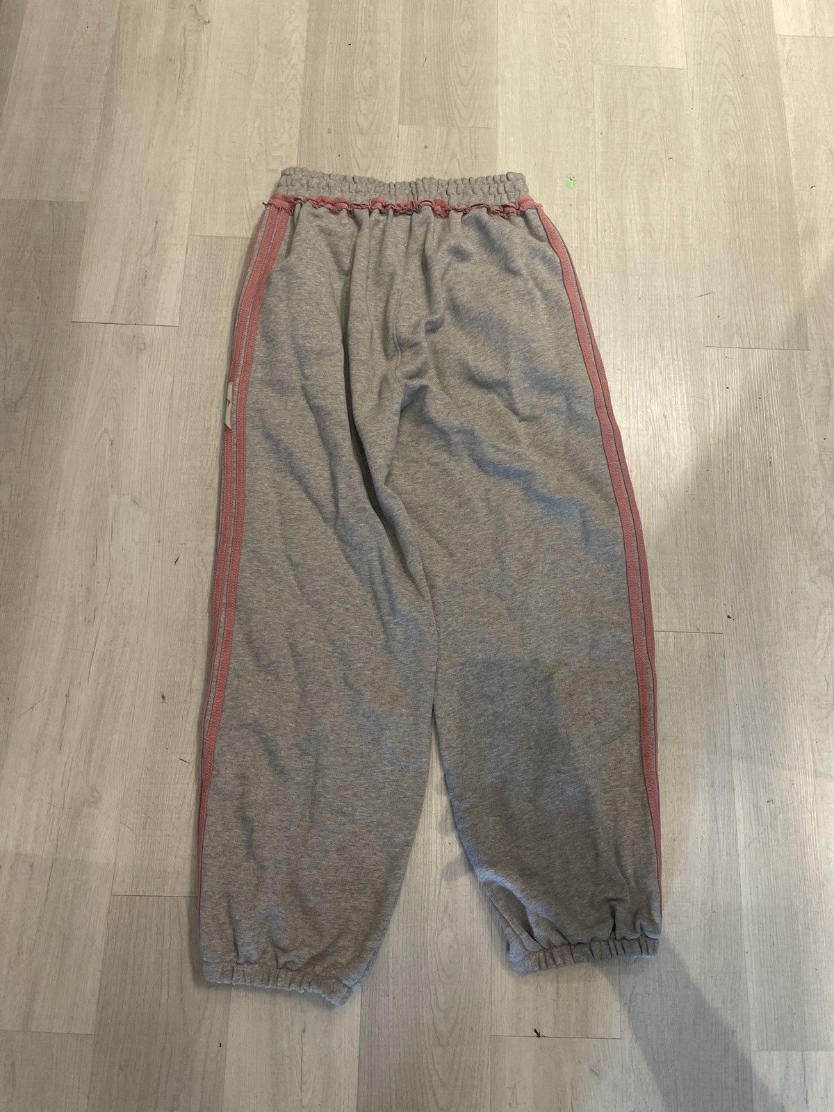 The GV Gallery The GVGallery Raspberry Hills Aunt Kathy Sweatpants Grey Size US 30 / EU 46 - 2 Thumbnail