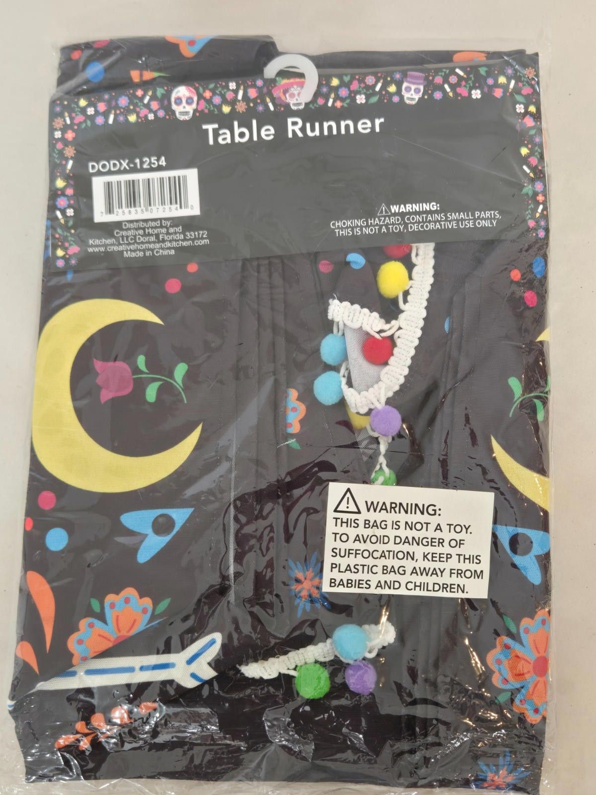 The Unbranded Brand Day of the Dead Table Runner 16"x108" Black w/ Hearts NEW Size ONE SIZE - 2 Thumbnail