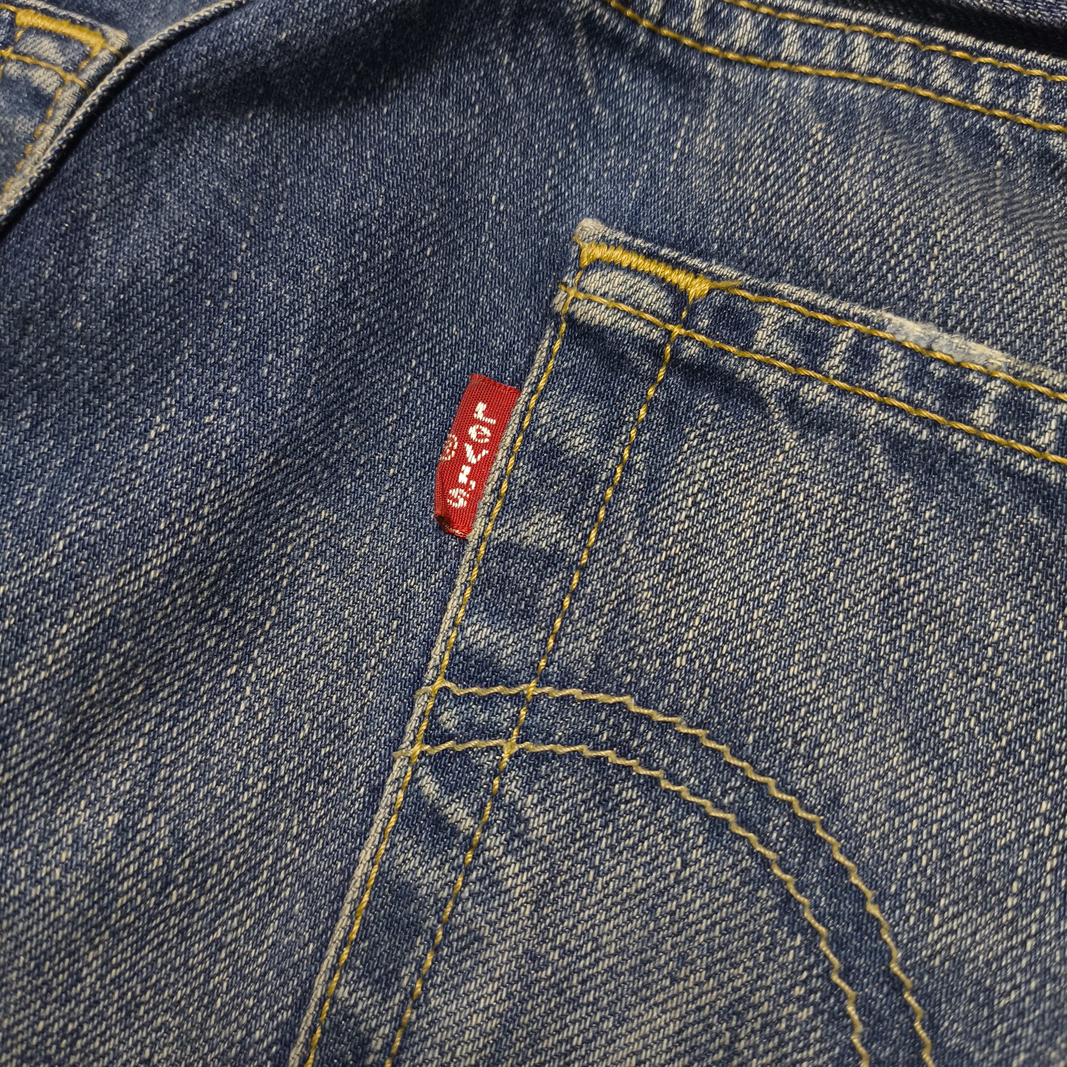Levi's Vintage Levi's 501 Straight Leg Jeans 3073 Stamped Button Size US 30 / EU 46 - 15 Thumbnail