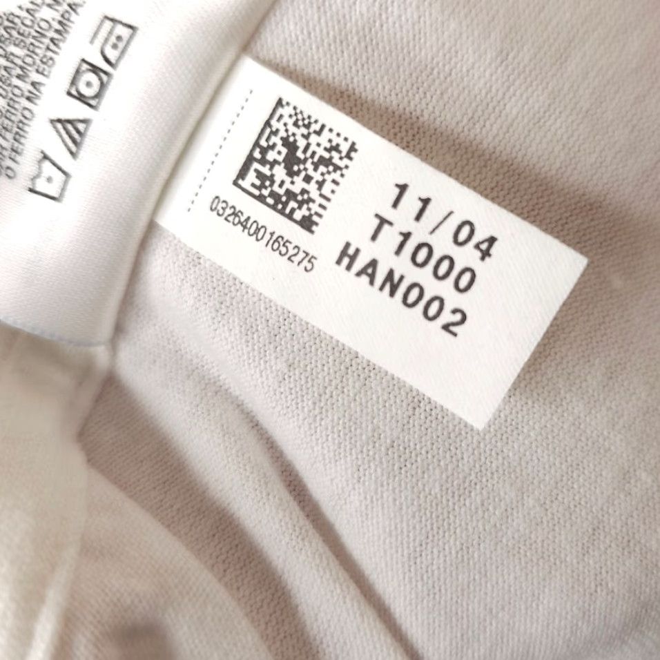 Adidas VINTAGE Adidas T Shirt Mens Size Medium White Y2K OVERSIZED Fit Streetwear Size US M / EU 48-50 / 2 - 7 Thumbnail