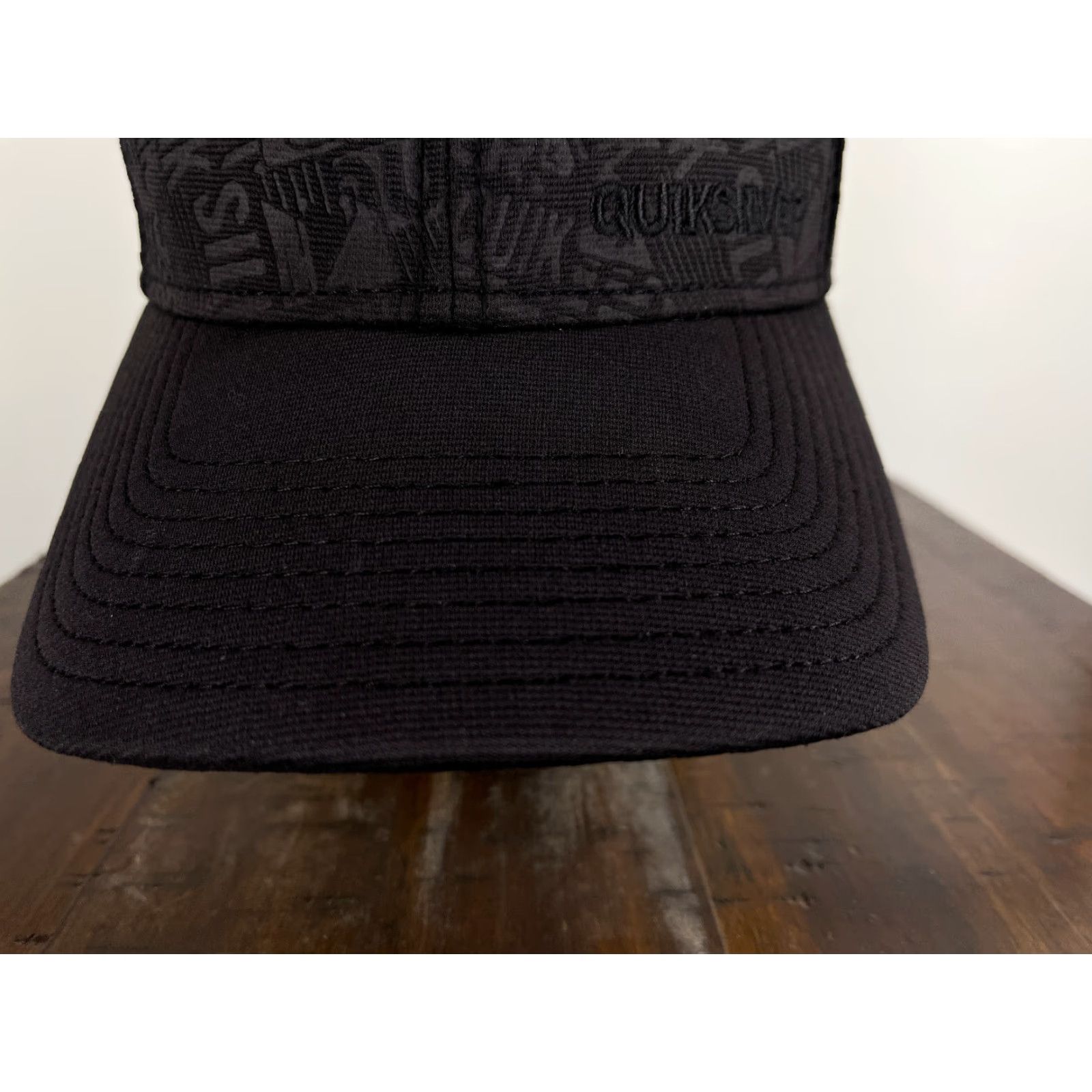 Quiksilver VINTAGE Quiksilver Hat Cap Snap Back Adult One Size Black New Era 39thirty Skate Surf 90s Mens Size ONE SIZE - 3 Thumbnail