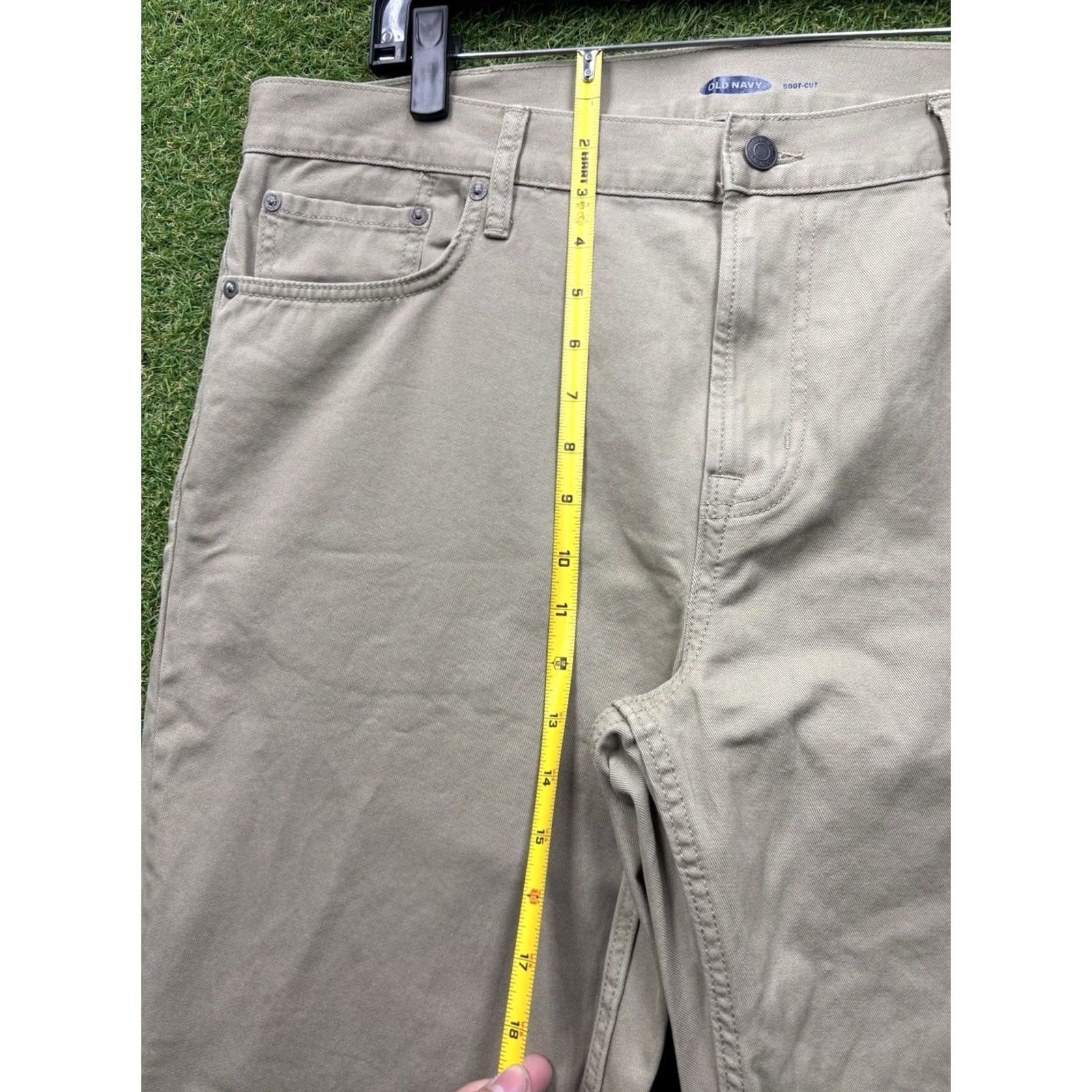 Old Navy Old Navy Khaki Pants Mens 38x30 Bootcut Casual Slacks Dress Chino NWT Size US 38 / EU 54 - 6 Thumbnail