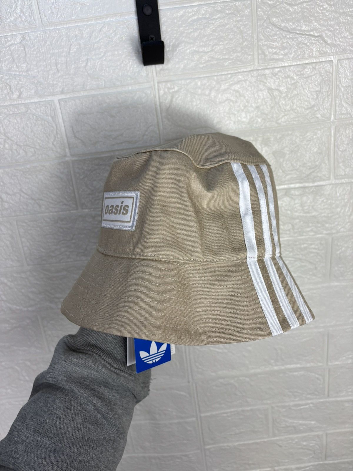 Adidas Adidas X Oasis 25 Originals Beige Bucket Hat Size OS Size ONE SIZE - 2 Thumbnail
