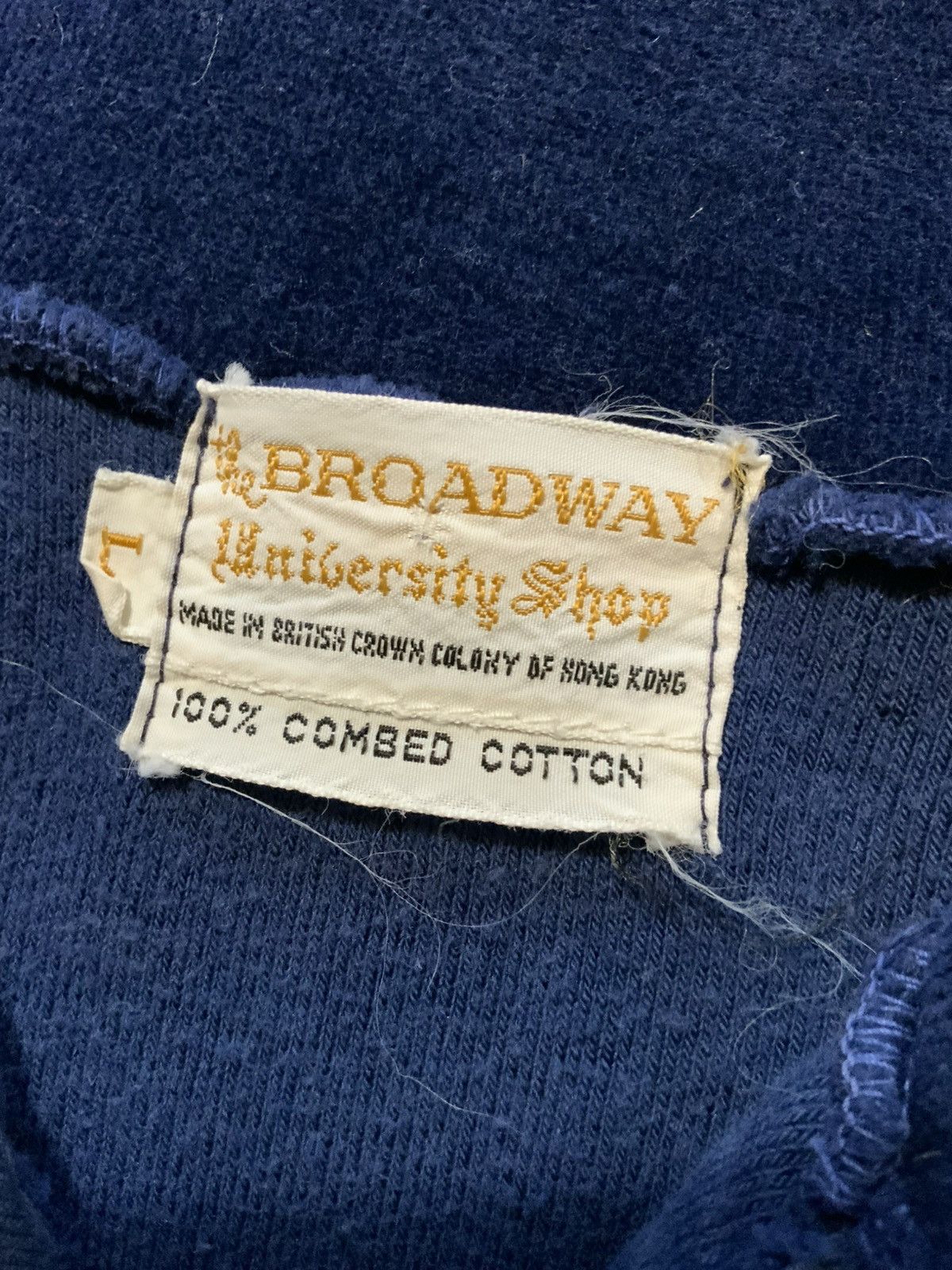 Vintage Vintage 70s The Broadway University Shop Velour Zip Pullover Size US L / EU 52-54 / 3 - 5 Thumbnail