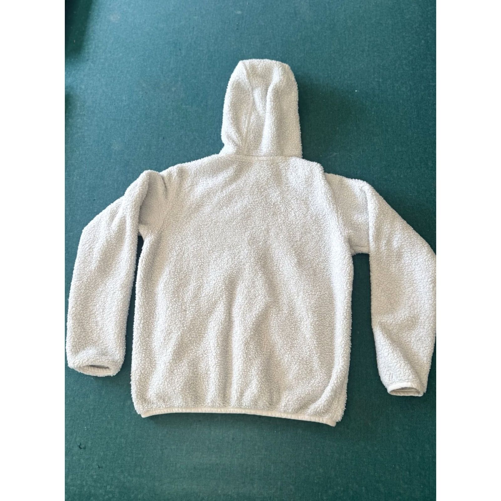 Patagonia Patagonia Hoodie White Fleece 1/2 Zip Womens Small Embroidered Logo Pullover Activewear Zip Closure Size S / US 4 / IT 40 - 7 Thumbnail